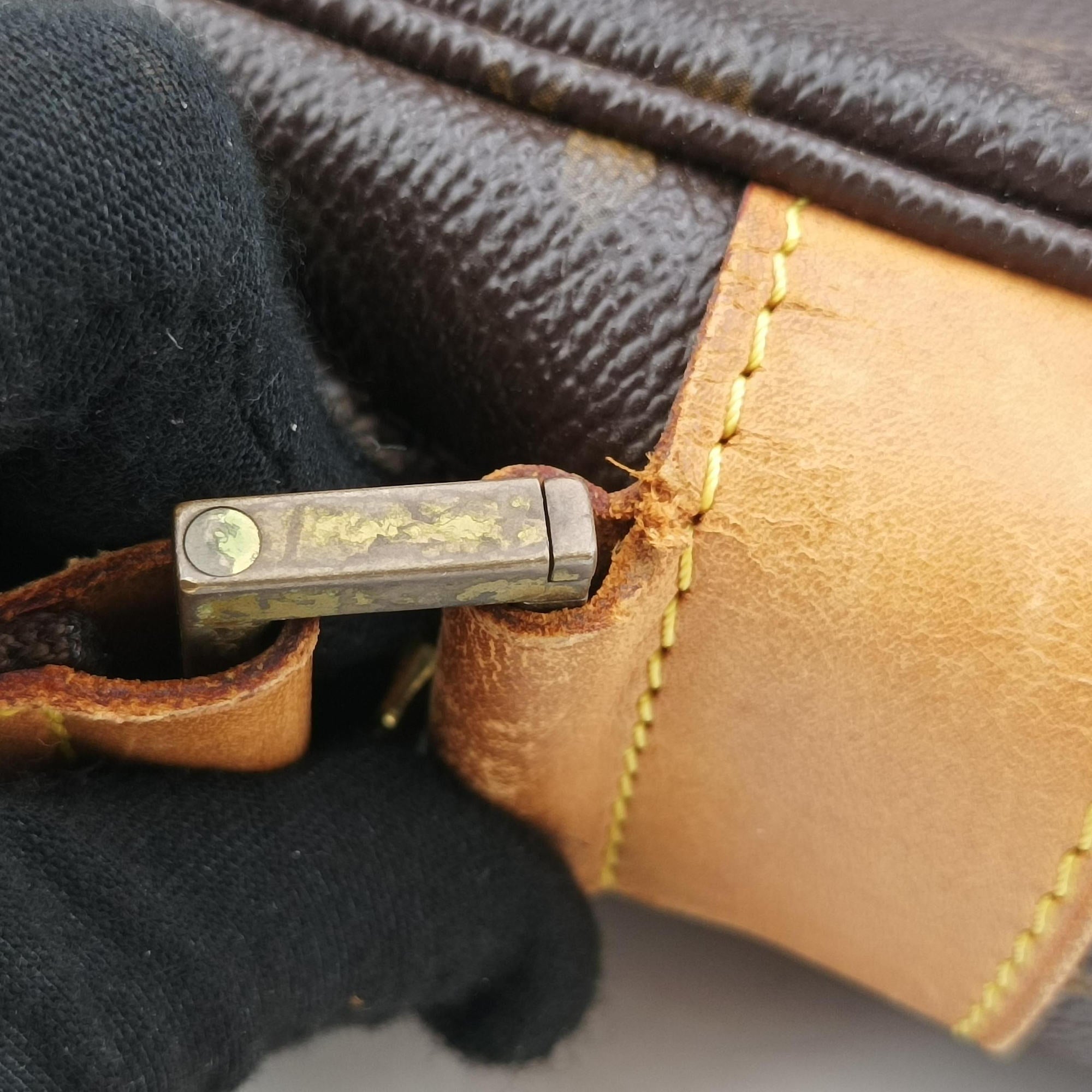 Pre-owned Louis Vuitton Sac Bosphore brown Monogram Canvas M40043 shoulderbag | stylenewstar