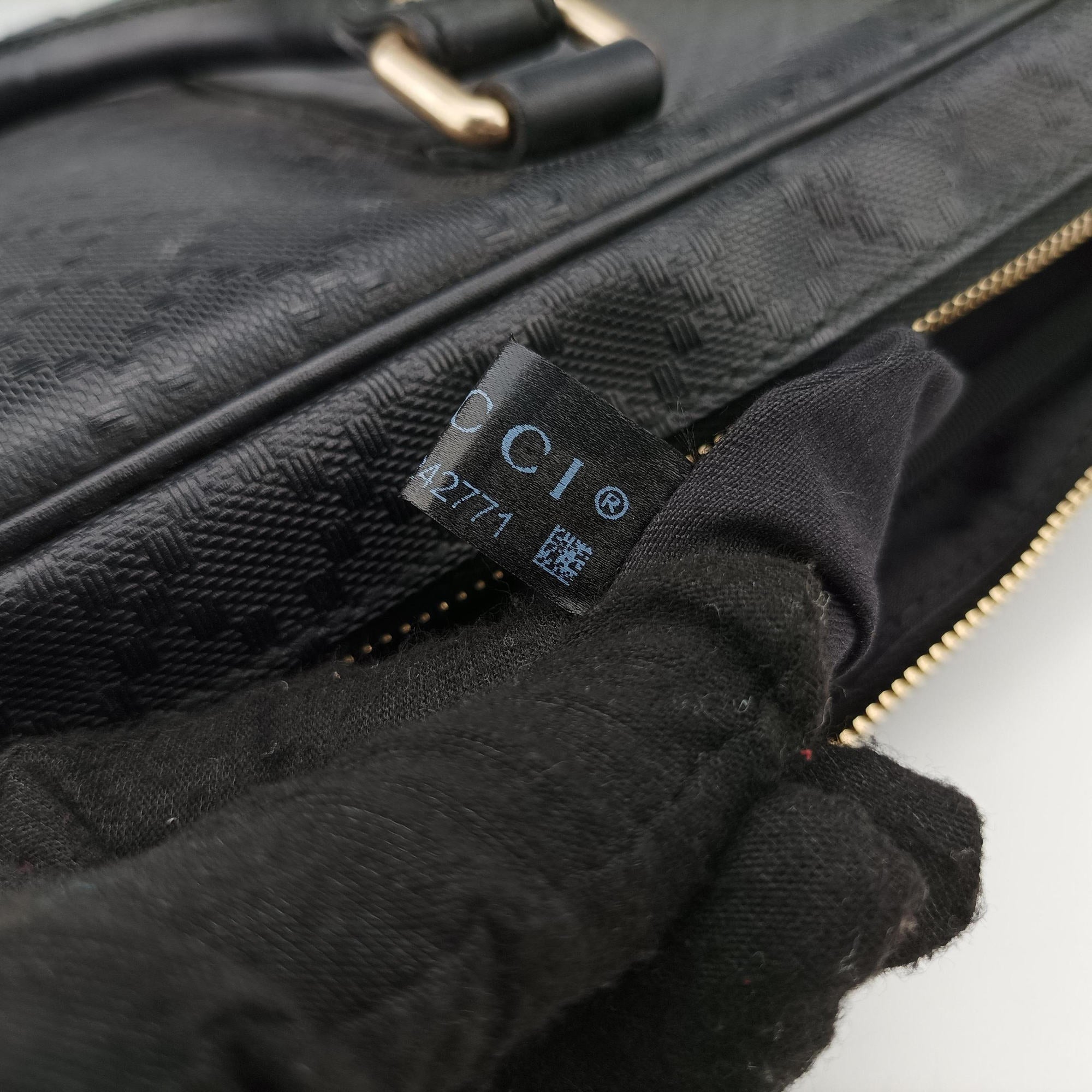 Pre-owned Gucci Diamante Black Leather 208463 shoulderbag | stylenewstar
