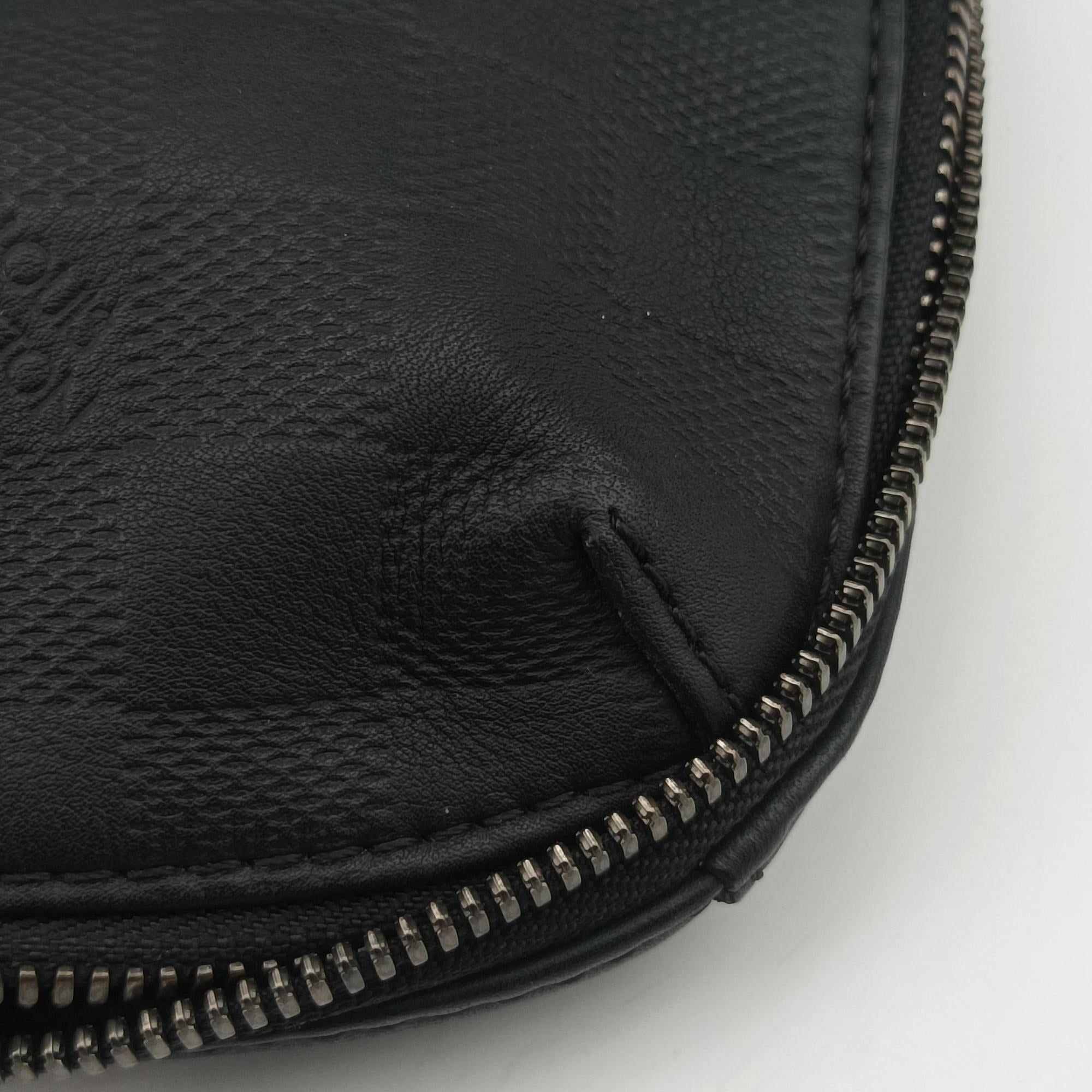 Pre-owned Louis Vuitton Porte Documents Jour Noir Damier Graphite N48224 handbag | stylenewstar