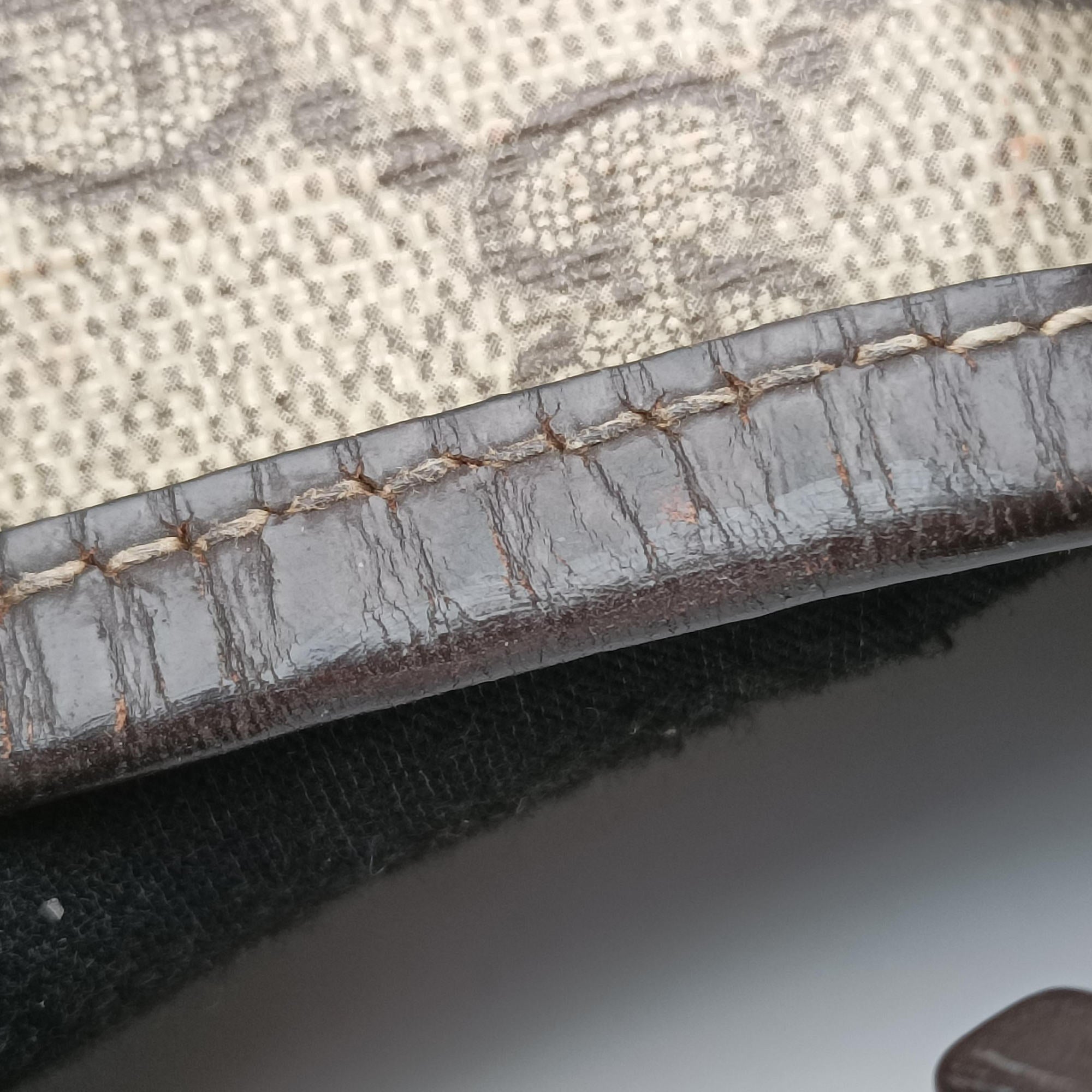 Pre-owned Gucci messenger Beige × brown GG canvas×Leather 222291 shoulderbag | stylenewstar