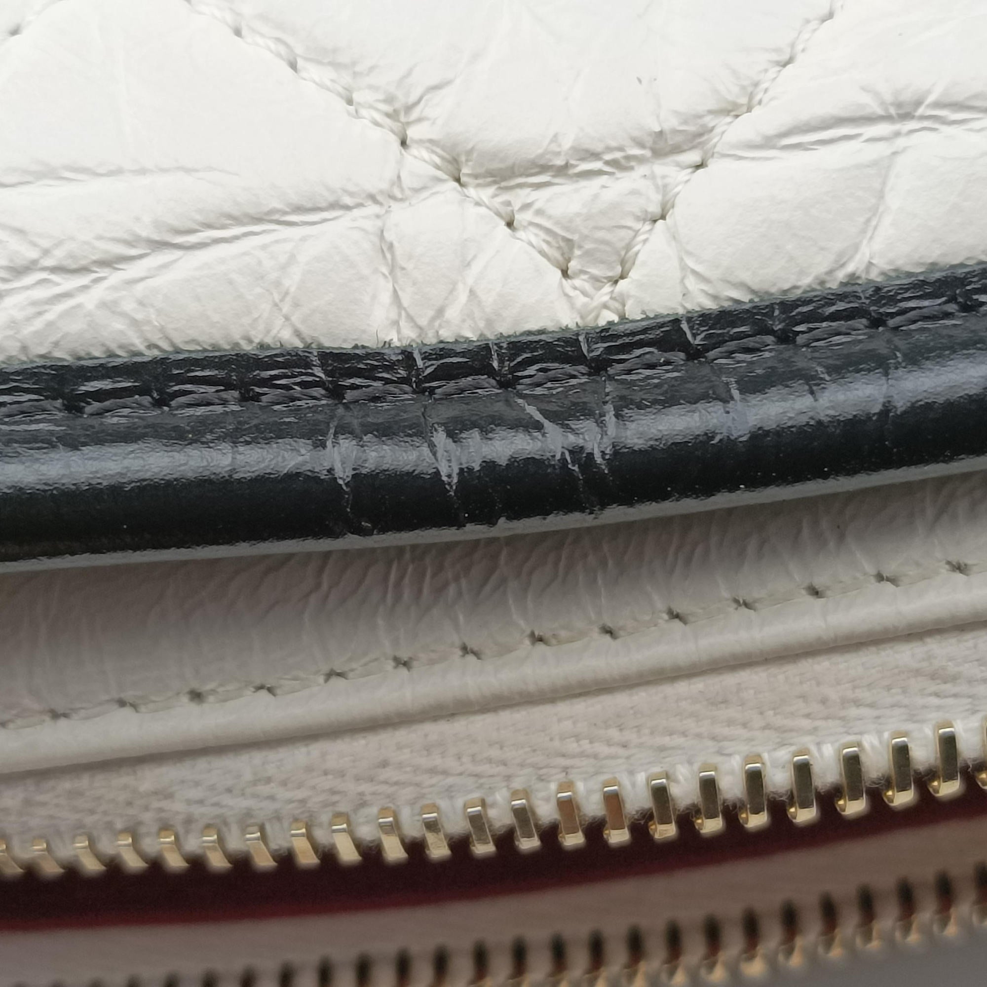 Pre-owned Chanel GABRIELLE Black×white lambskin A93824 shoulderbag | stylenewstar