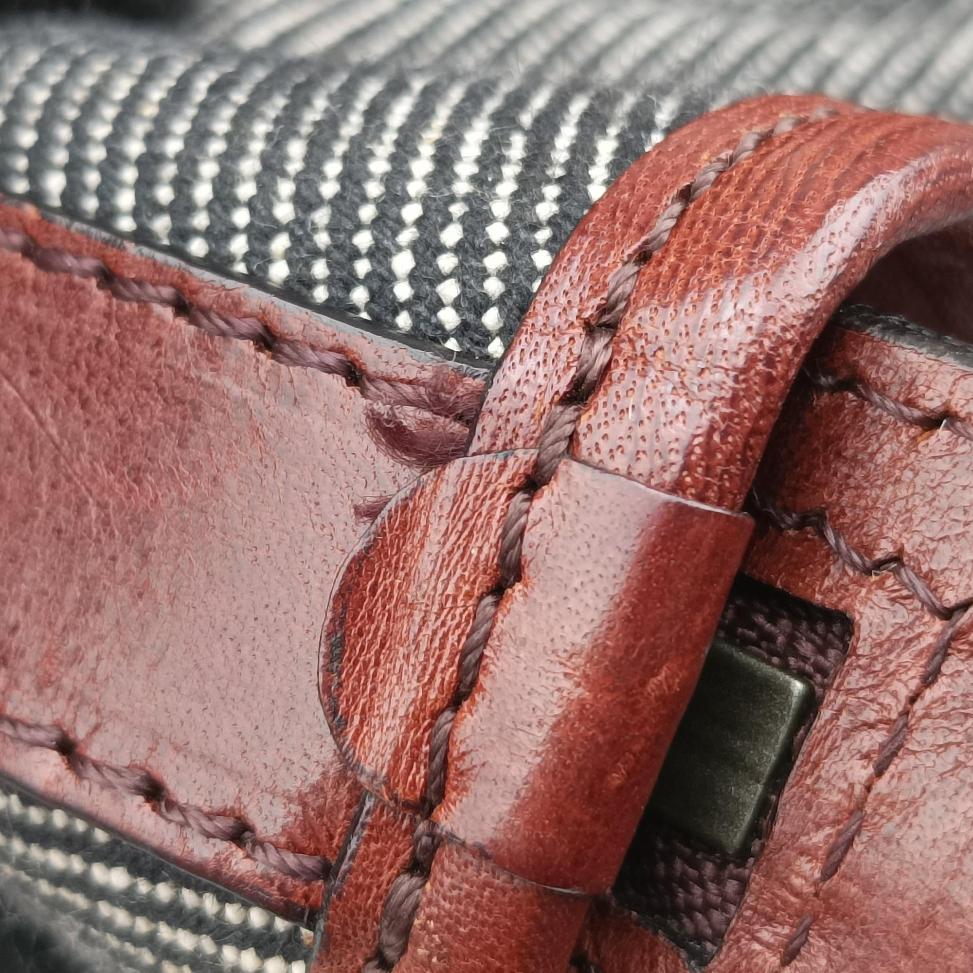 Secondhand Burberry Beat Check Brown × Beige × Black Canvas × Leather  shoulderbag | stylenewstar