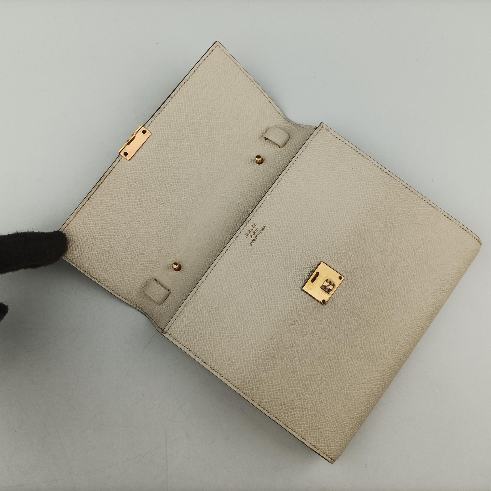 Vintage Hermes Clic 16 Nata Epsom Calfskin  shoulderbag | stylenewstar