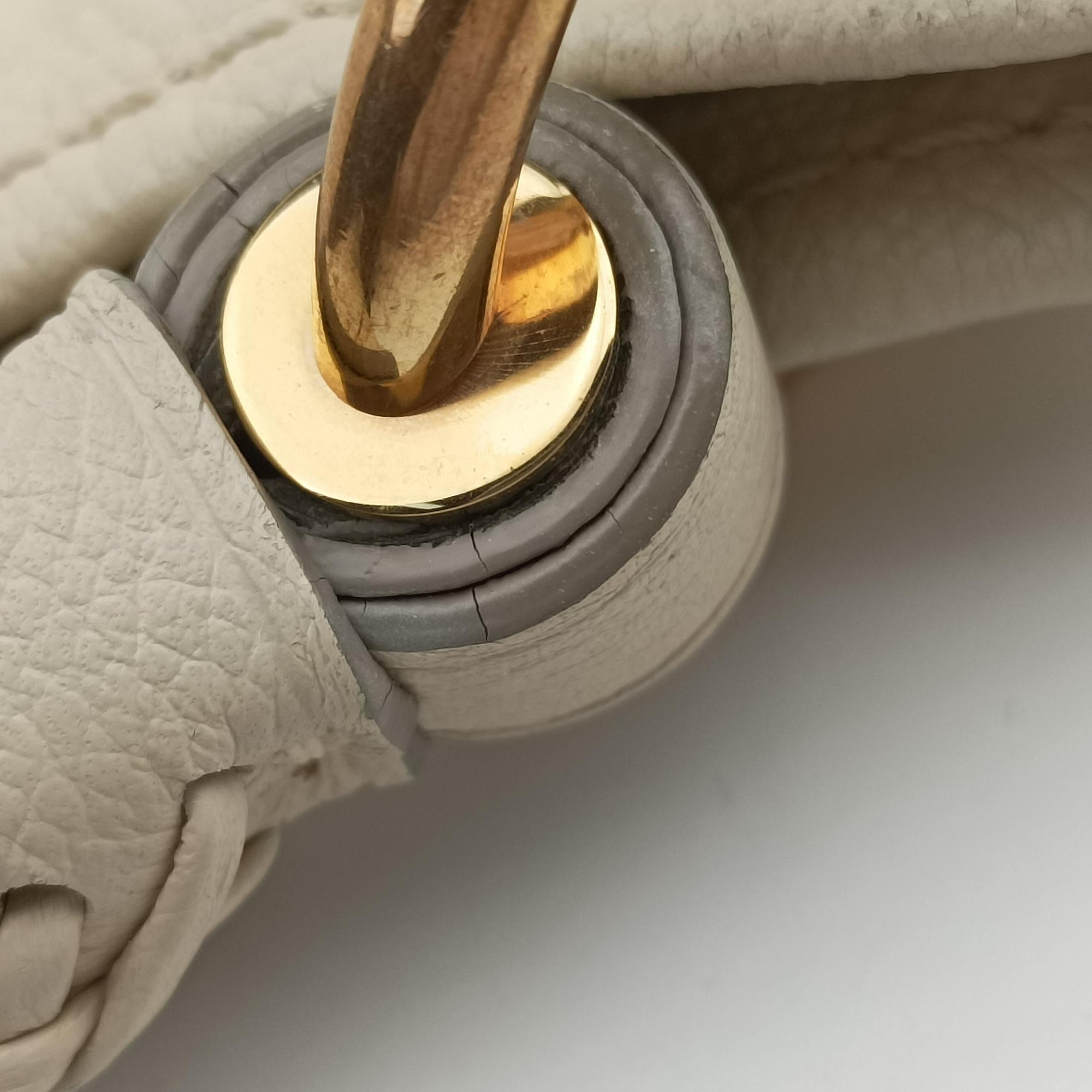 Vintage Louis Vuitton Artsy MM NEIGE Monogram Empreinte M93449 shoulderbag | stylenewstar