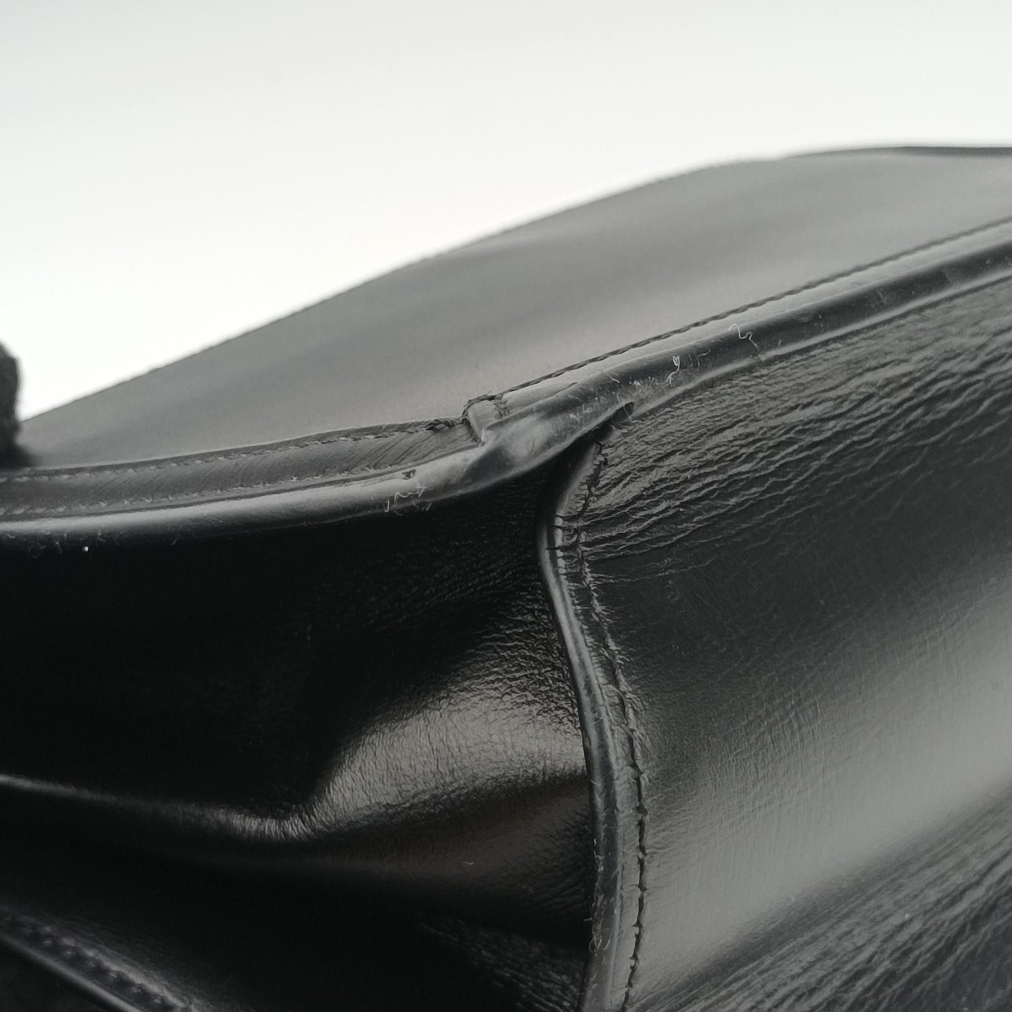 Pre-owned Loewe Barcelona Black Leather  shoulderbag | stylenewstar