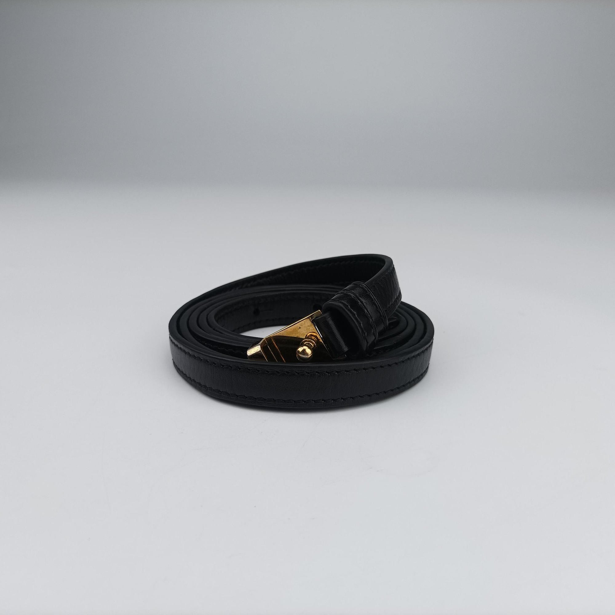Pre-owned Loewe Barcelona Black Leather  shoulderbag | stylenewstar