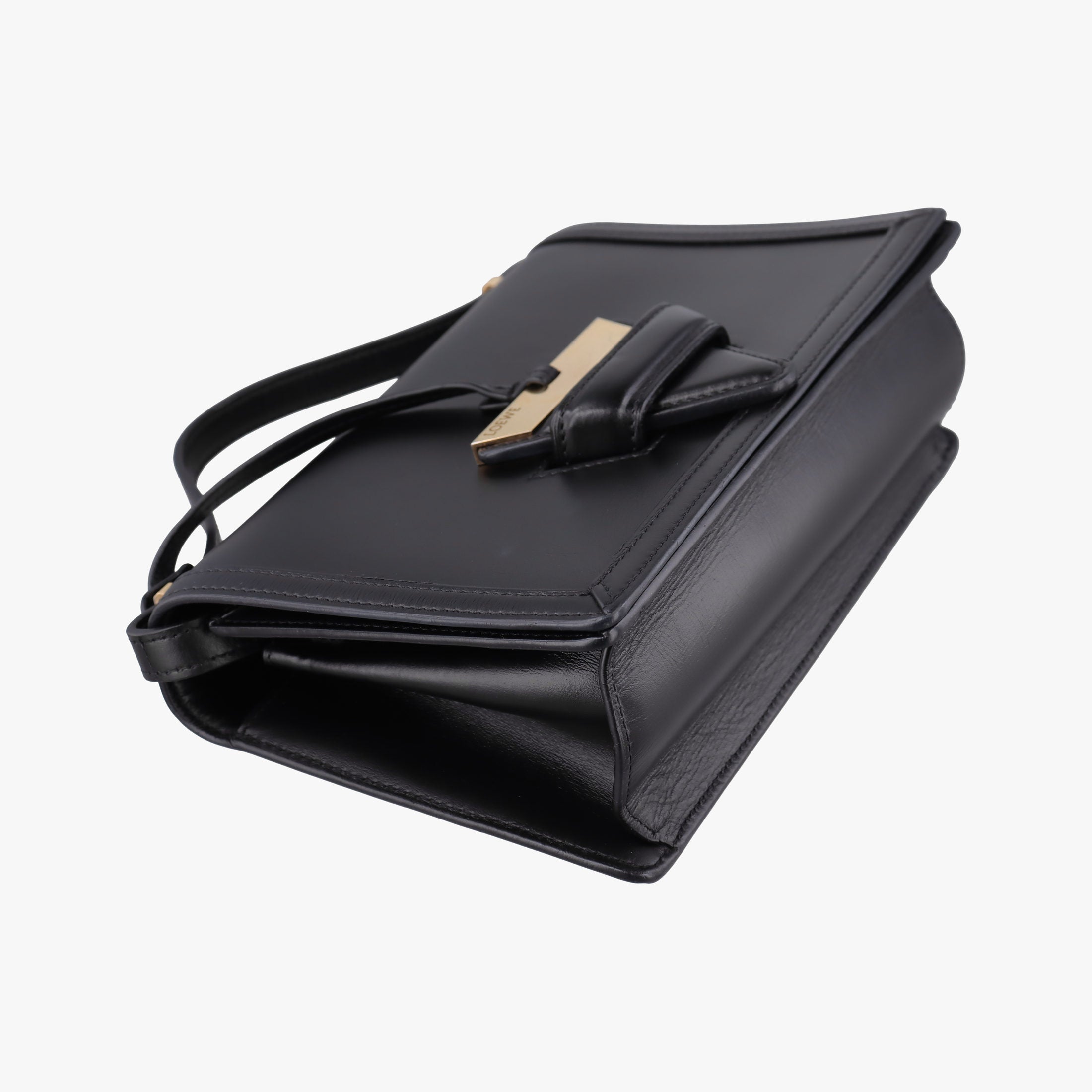 Pre-owned Loewe Barcelona Black Leather  shoulderbag | stylenewstar