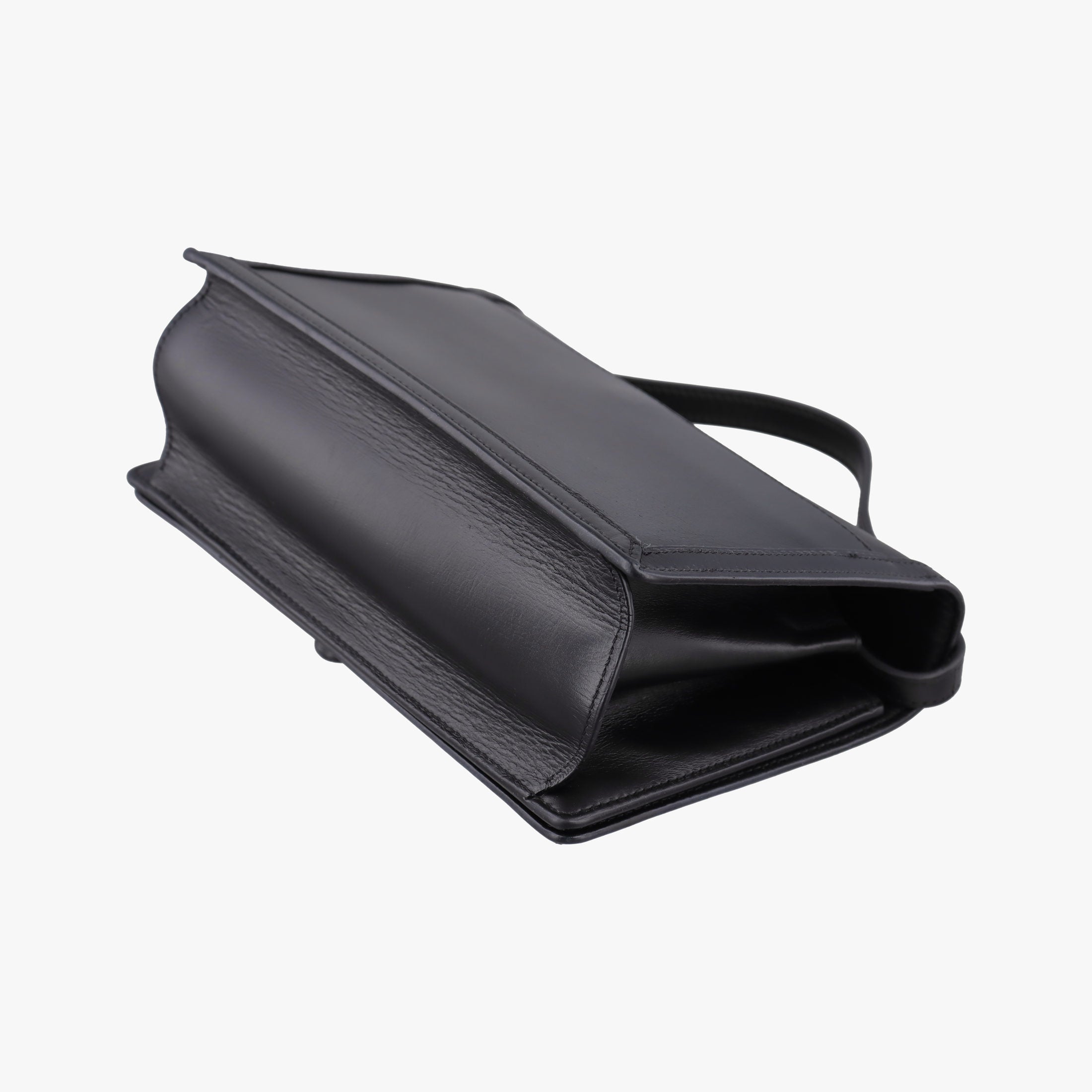 Pre-owned Loewe Barcelona Black Leather  shoulderbag | stylenewstar