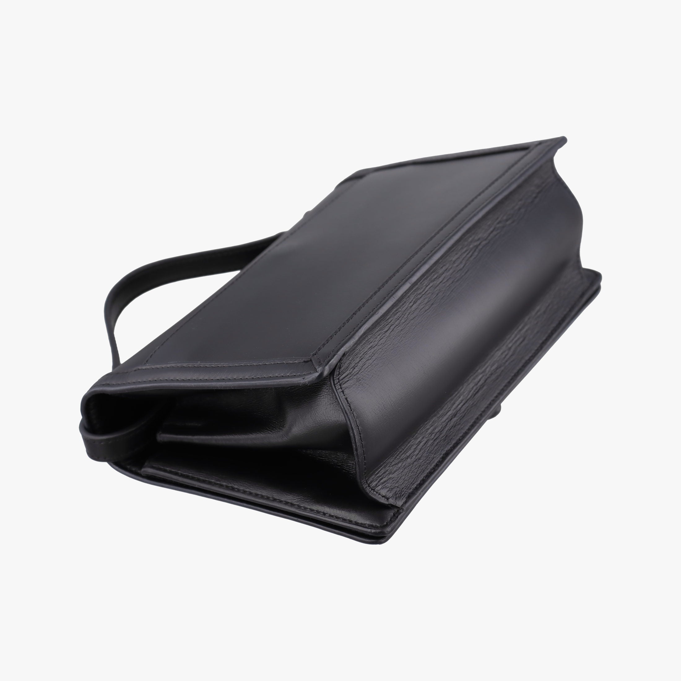 Pre-owned Loewe Barcelona Black Leather  shoulderbag | stylenewstar