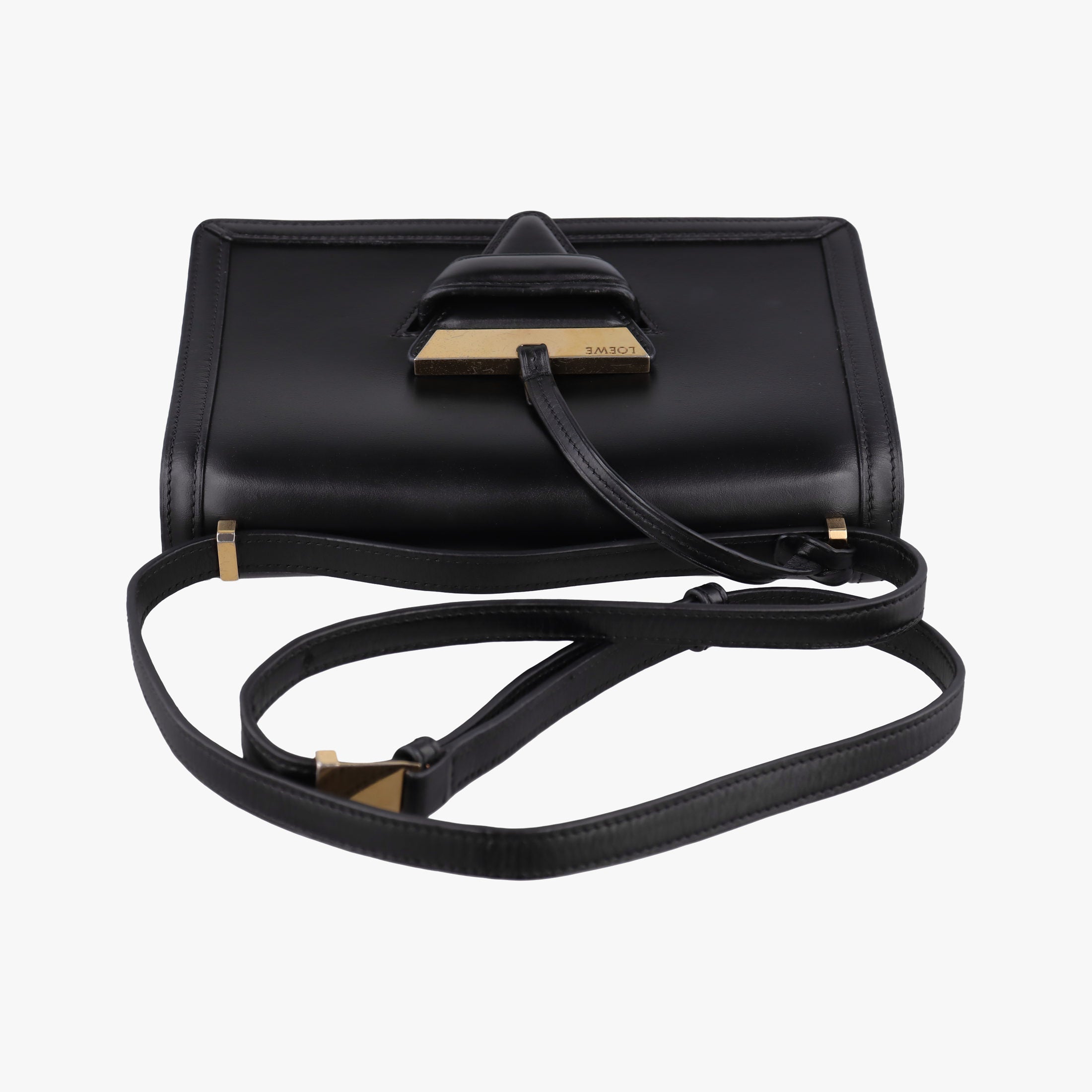 Pre-owned Loewe Barcelona Black Leather  shoulderbag | stylenewstar