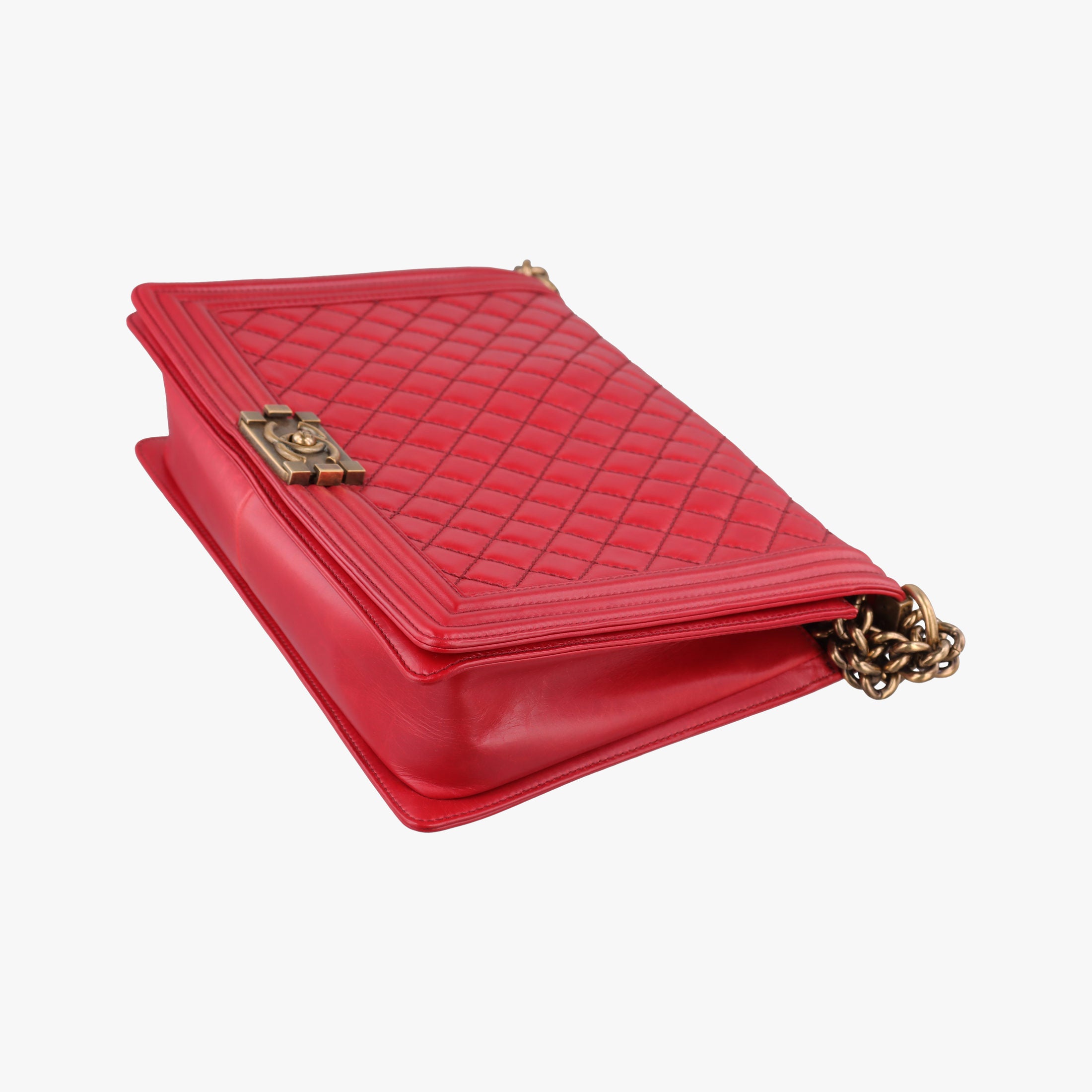 Pre-owned Chanel BOY CHANEL Red lambskin A67087 shoulderbag | stylenewstar