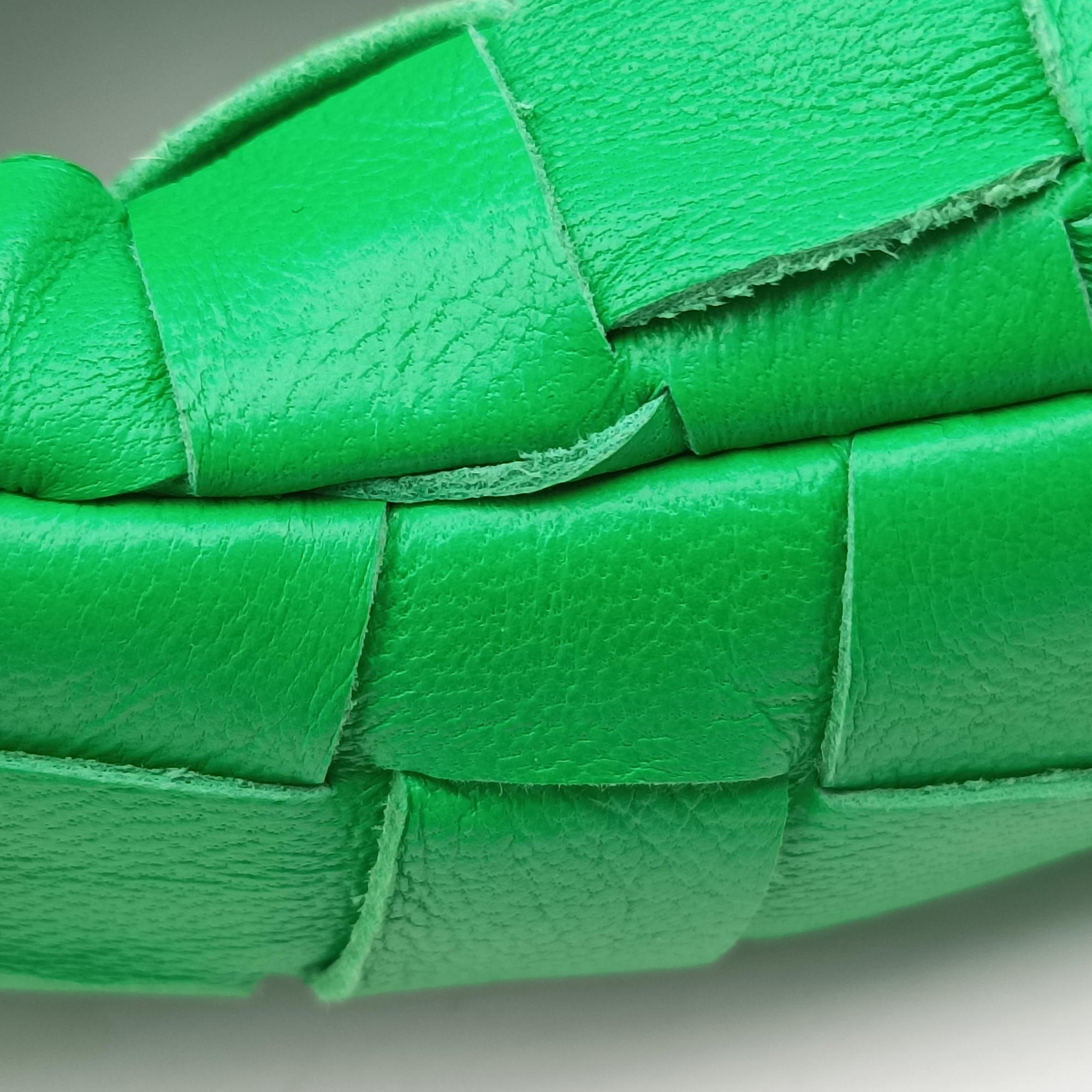 Secondhand Bottega Veneta The Jodie Green lambskin  handbag | stylenewstar