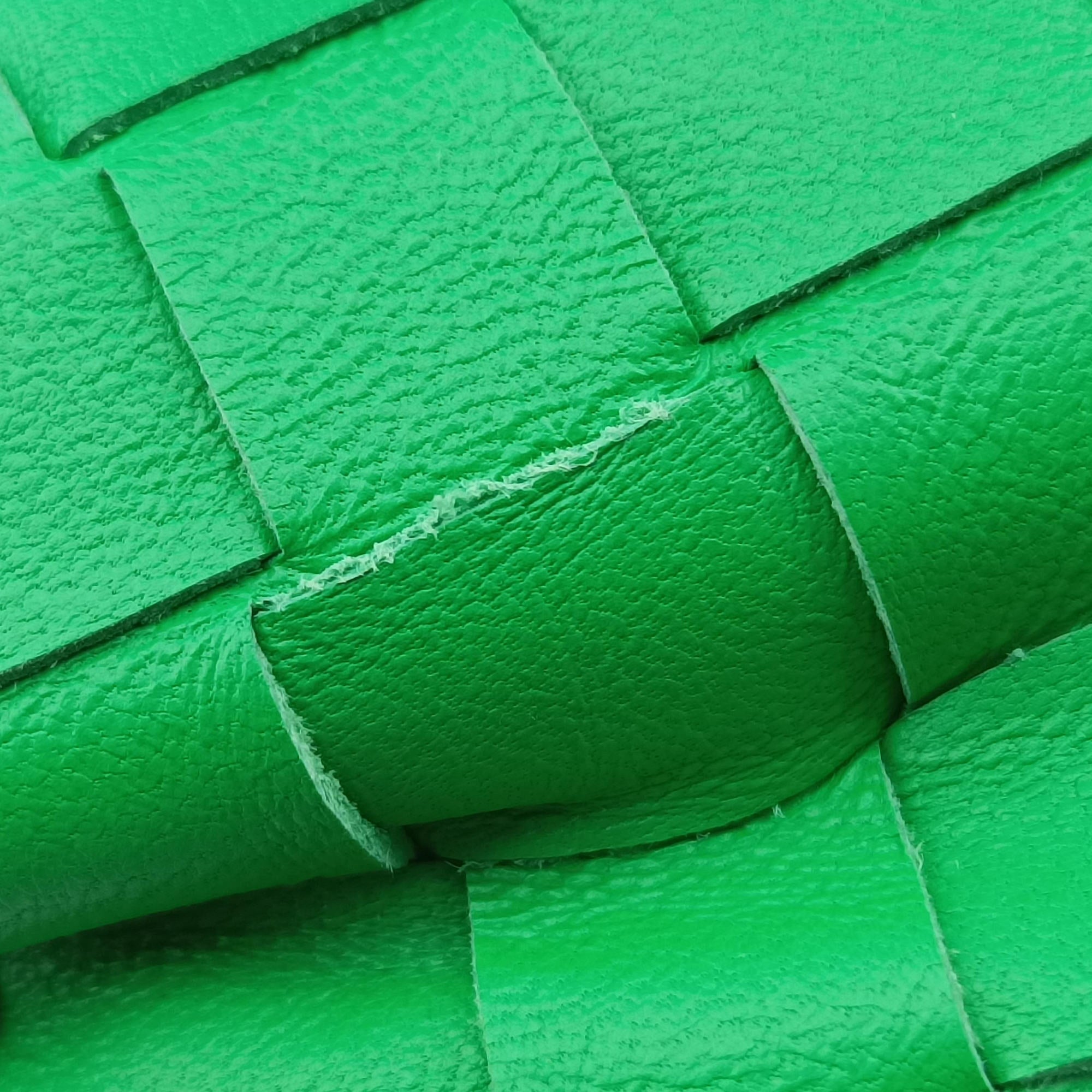 Secondhand Bottega Veneta The Jodie Green lambskin  handbag | stylenewstar