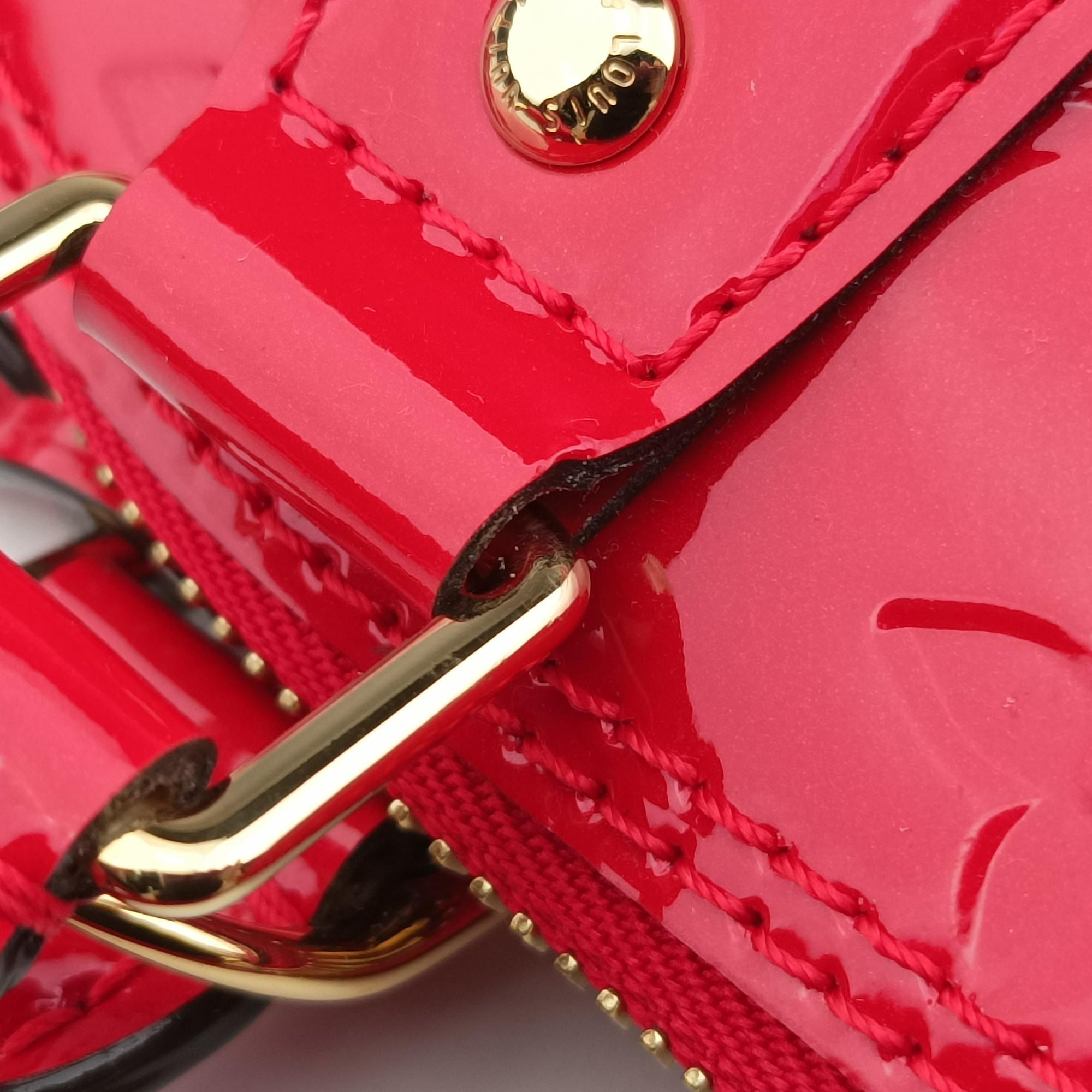 Vintage Louis Vuitton Alma BB CERISE Vernis M90174 shoulderbag | stylenewstar