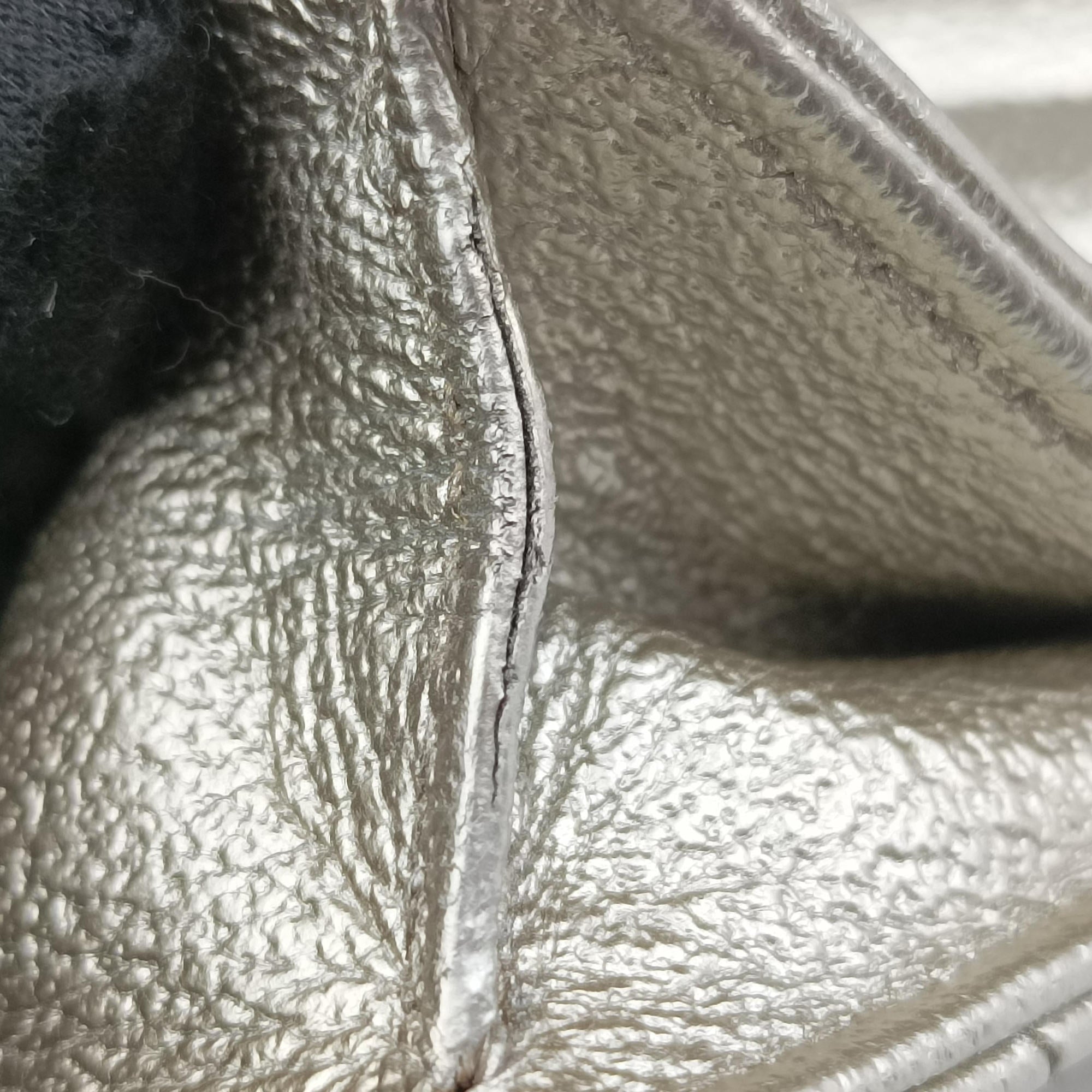 Secondhand Yves Saint Laurent MONOGRAM Golden Leather 393953 shoulderbag | stylenewstar