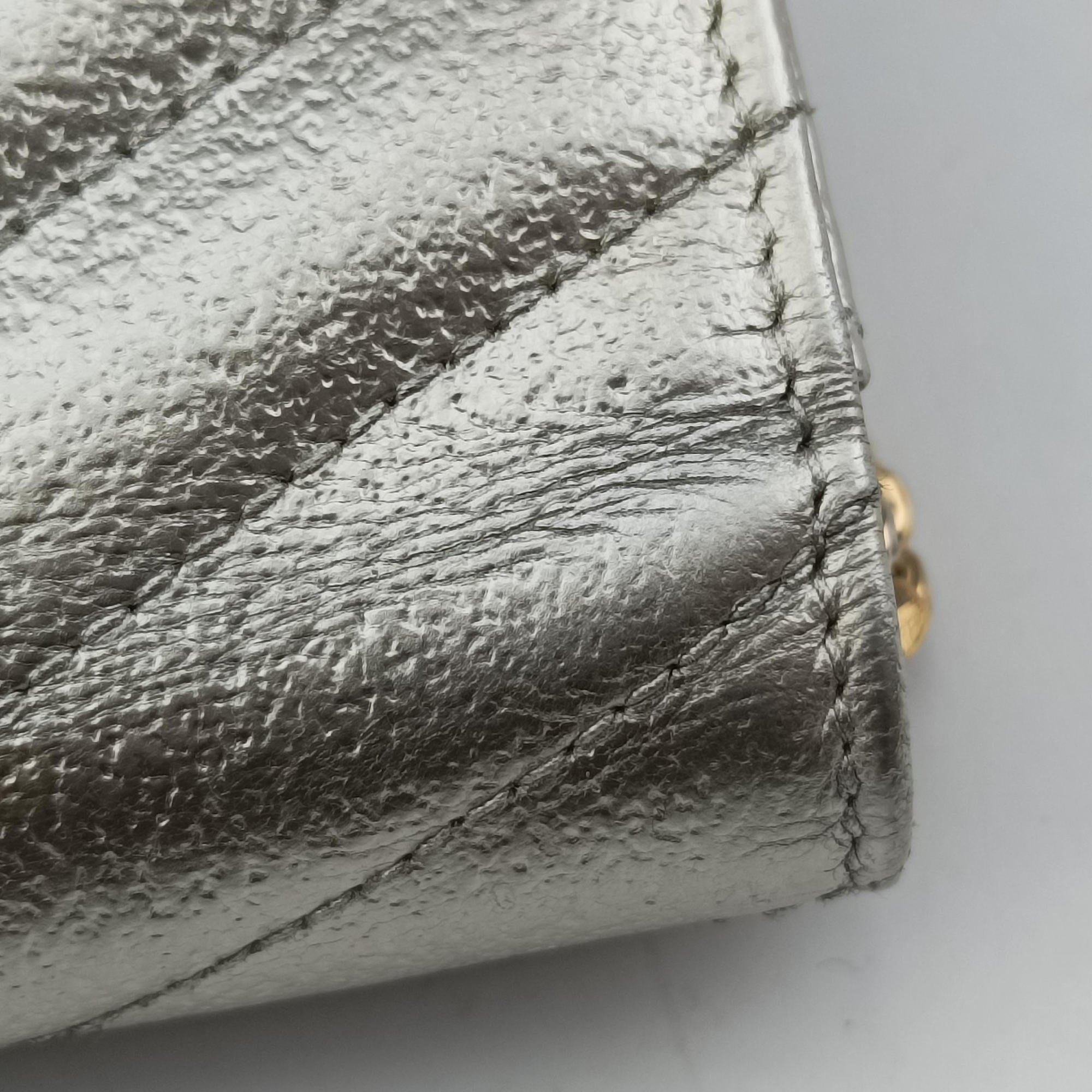 Secondhand Yves Saint Laurent MONOGRAM Golden Leather 393953 shoulderbag | stylenewstar