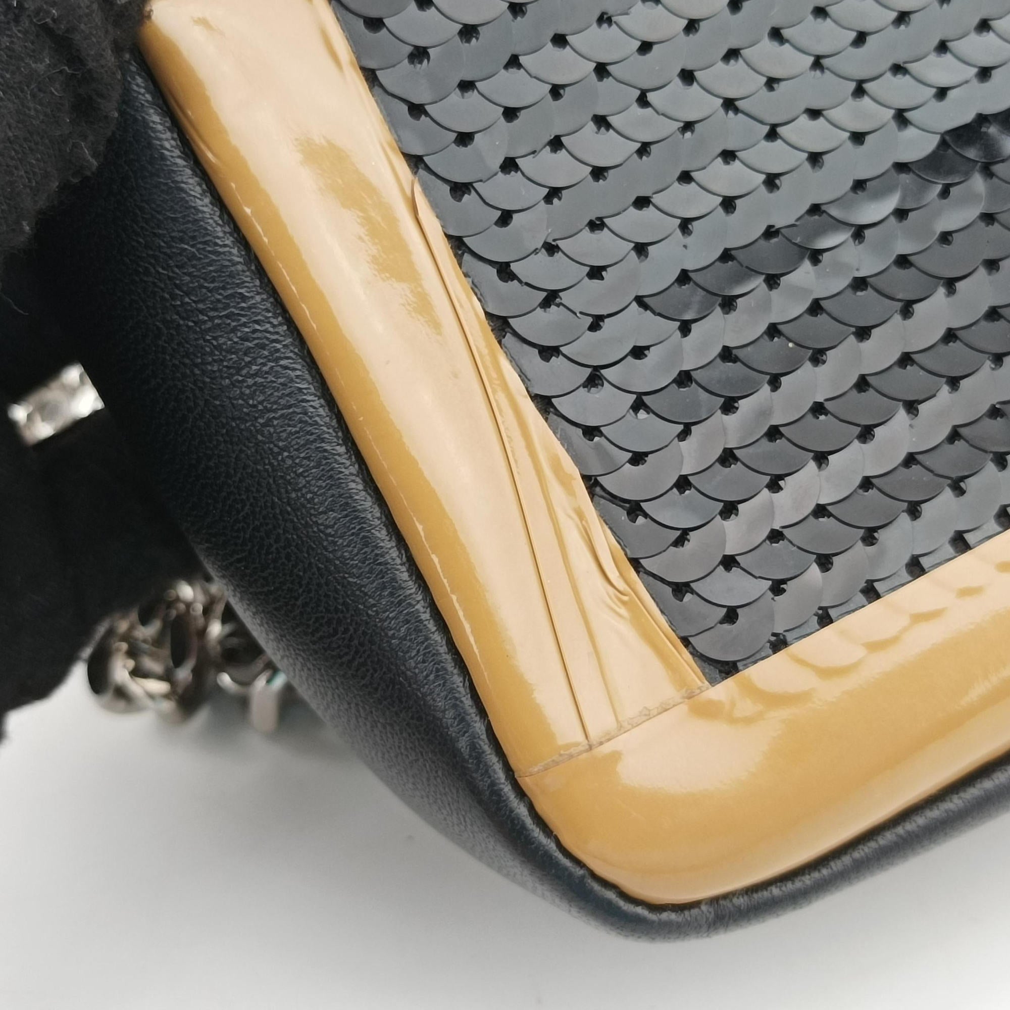 Secondhand Burberry TB structured Black × Brown Leather × Sequins  shoulderbag | stylenewstar