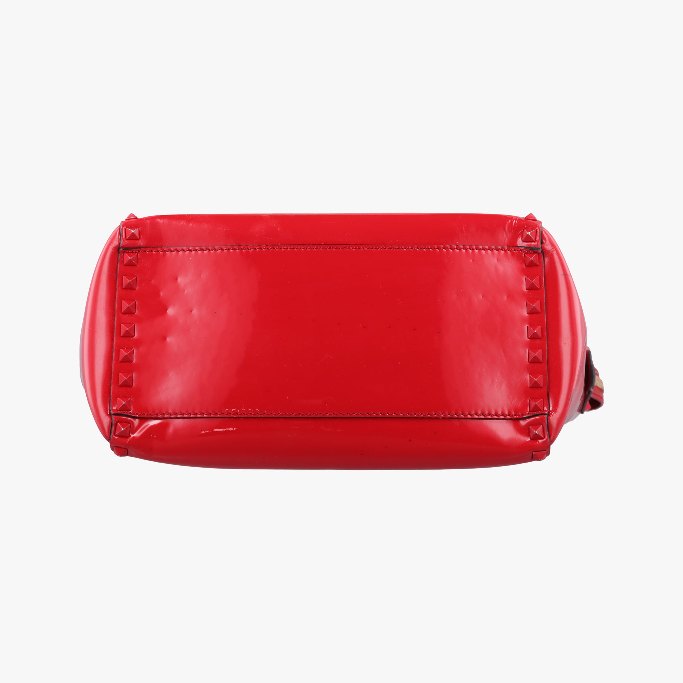Pre-owned Valentino Rockstud Red Patent Leather  shoulderbag | stylenewstar
