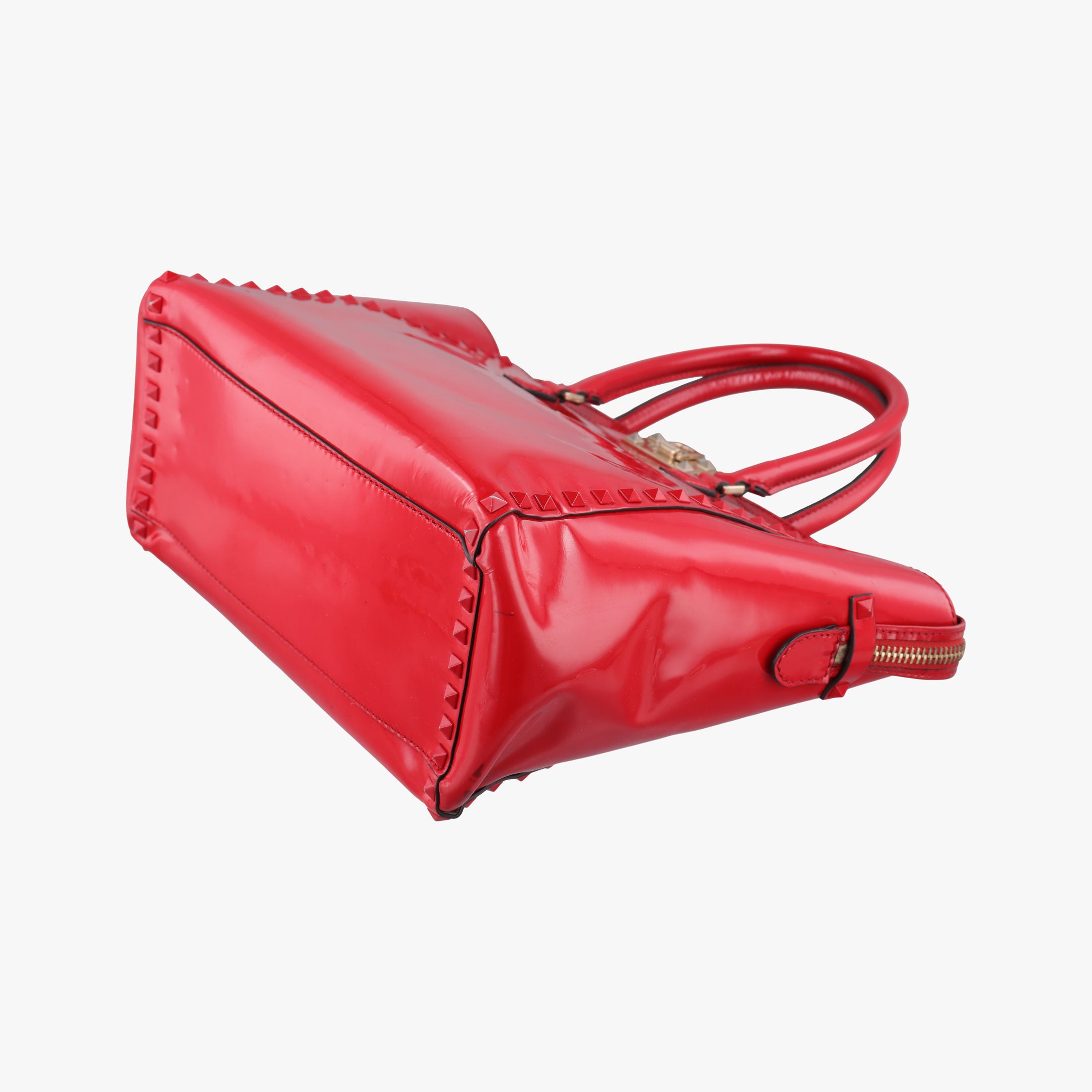Pre-owned Valentino Rockstud Red Patent Leather  shoulderbag | stylenewstar
