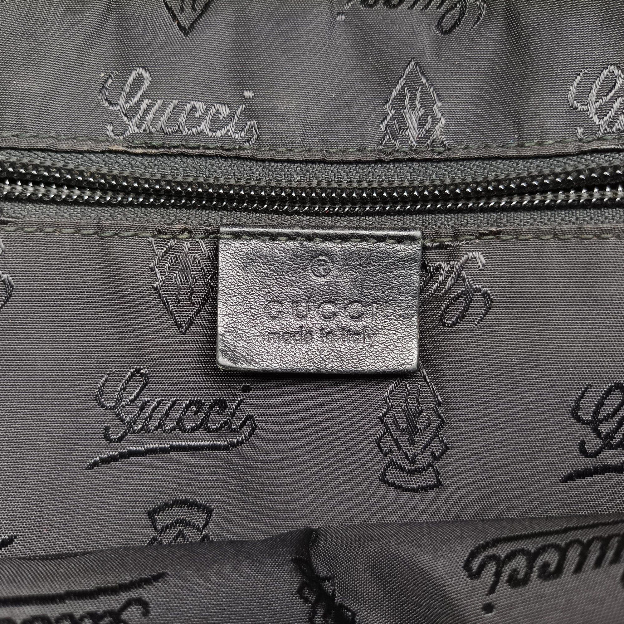 Secondhand Gucci GG plus GG Supreme Briefcase Brown leather 201480 handbag | stylenewstar