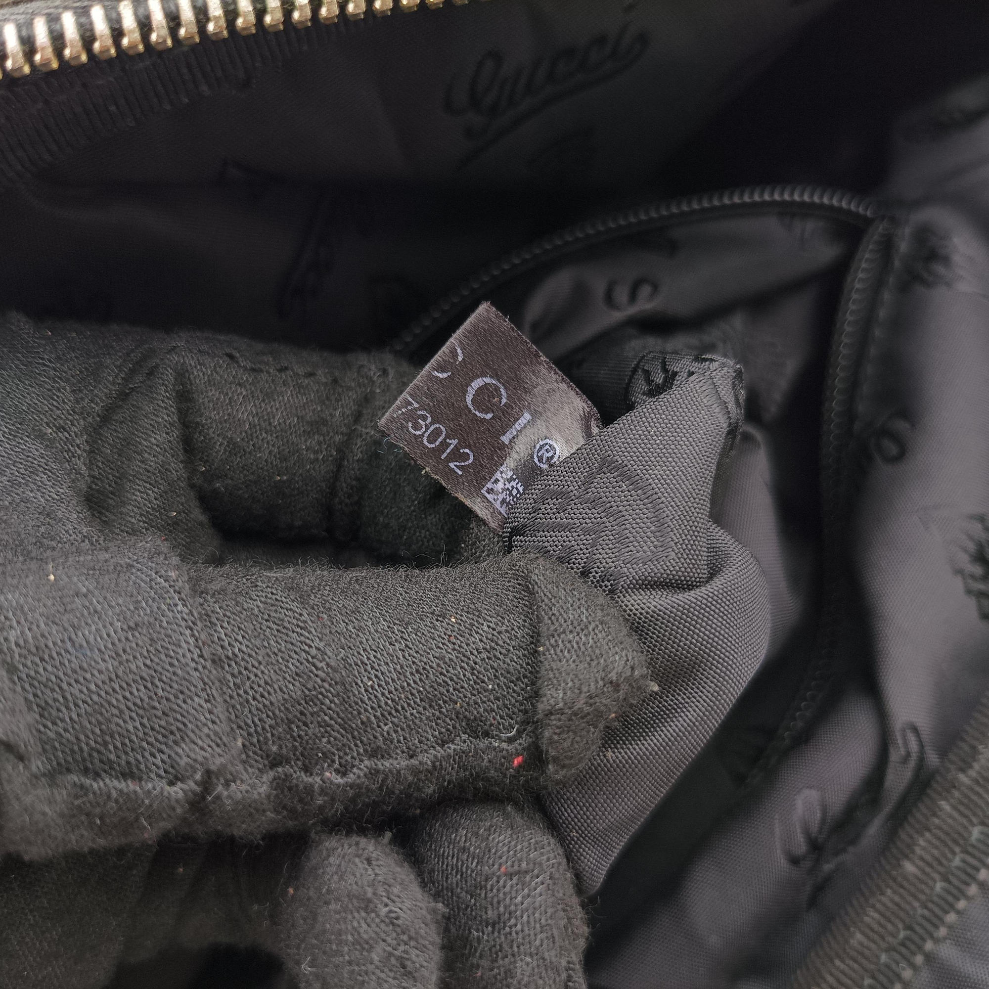 Secondhand Gucci GG plus GG Supreme Briefcase Brown leather 201480 handbag | stylenewstar