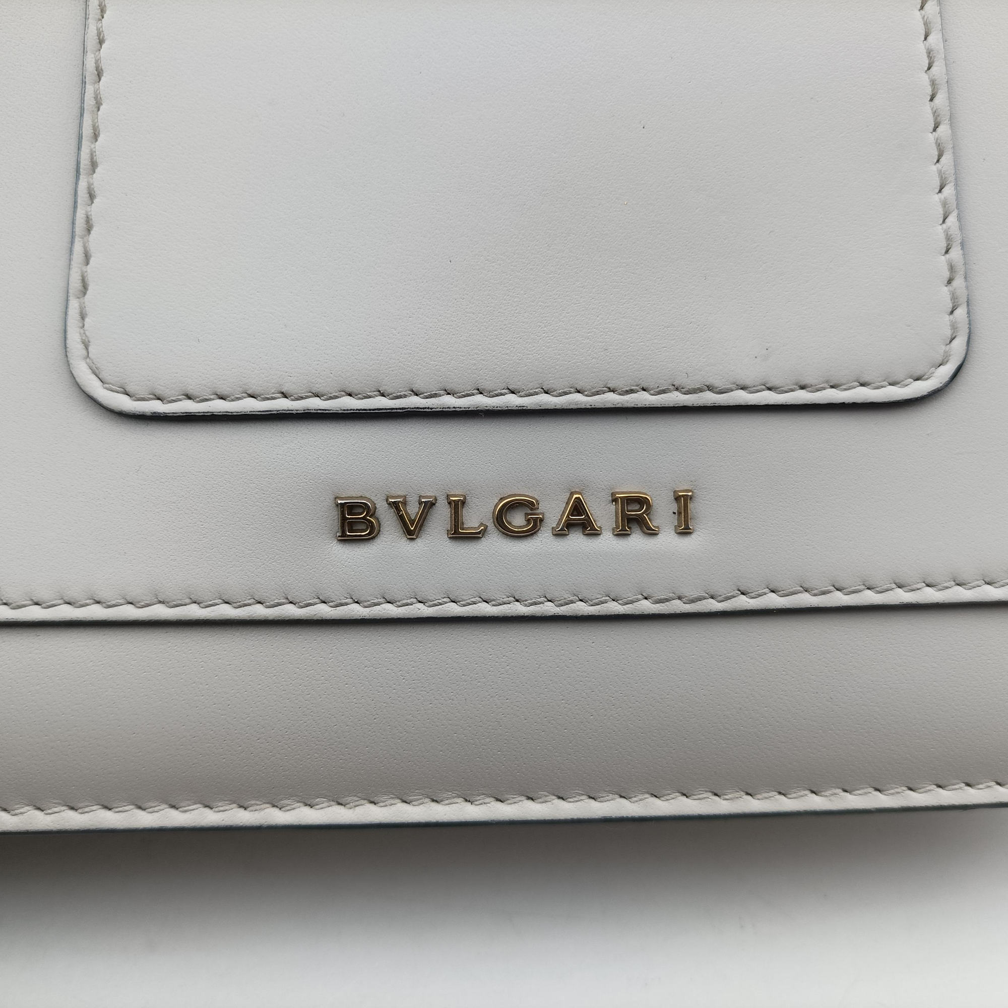 Vintage Bvlgari SERPENTI FOREVER White Leather  shoulderbag | stylenewstar