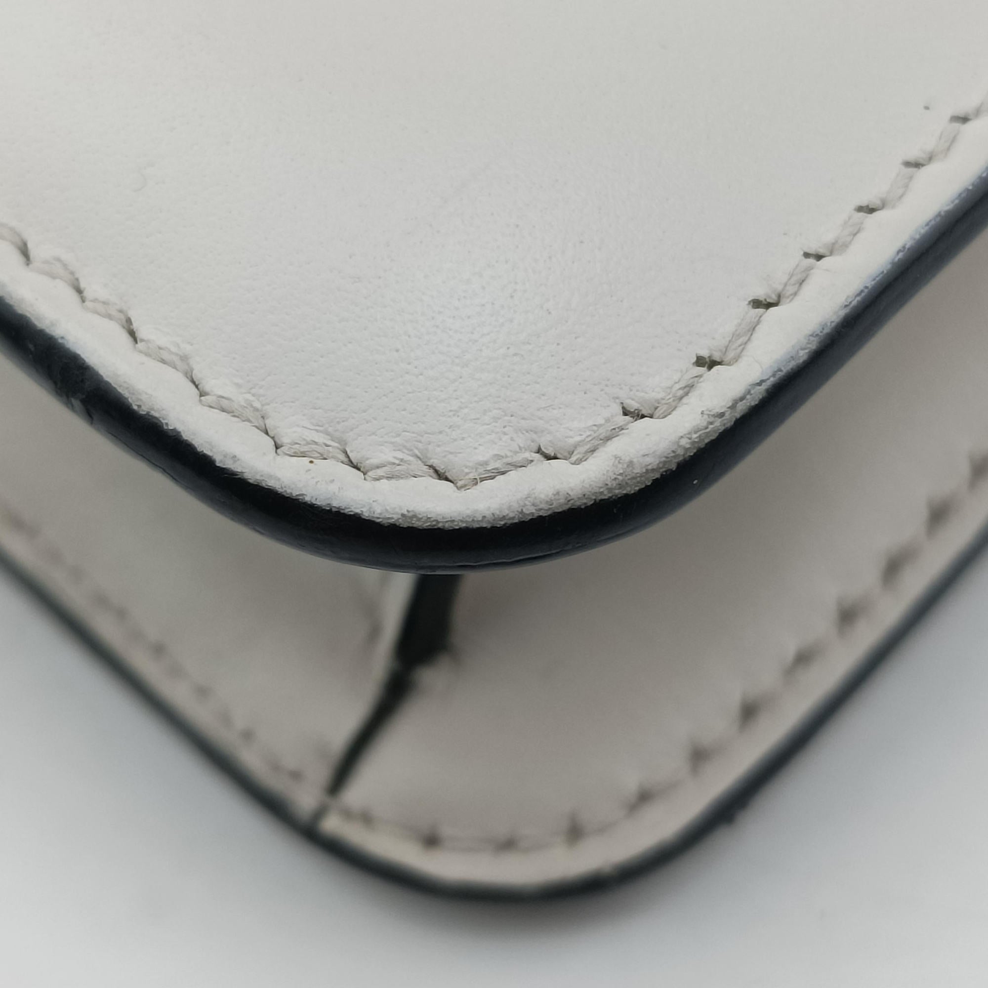 Vintage Bvlgari SERPENTI FOREVER White Leather  shoulderbag | stylenewstar
