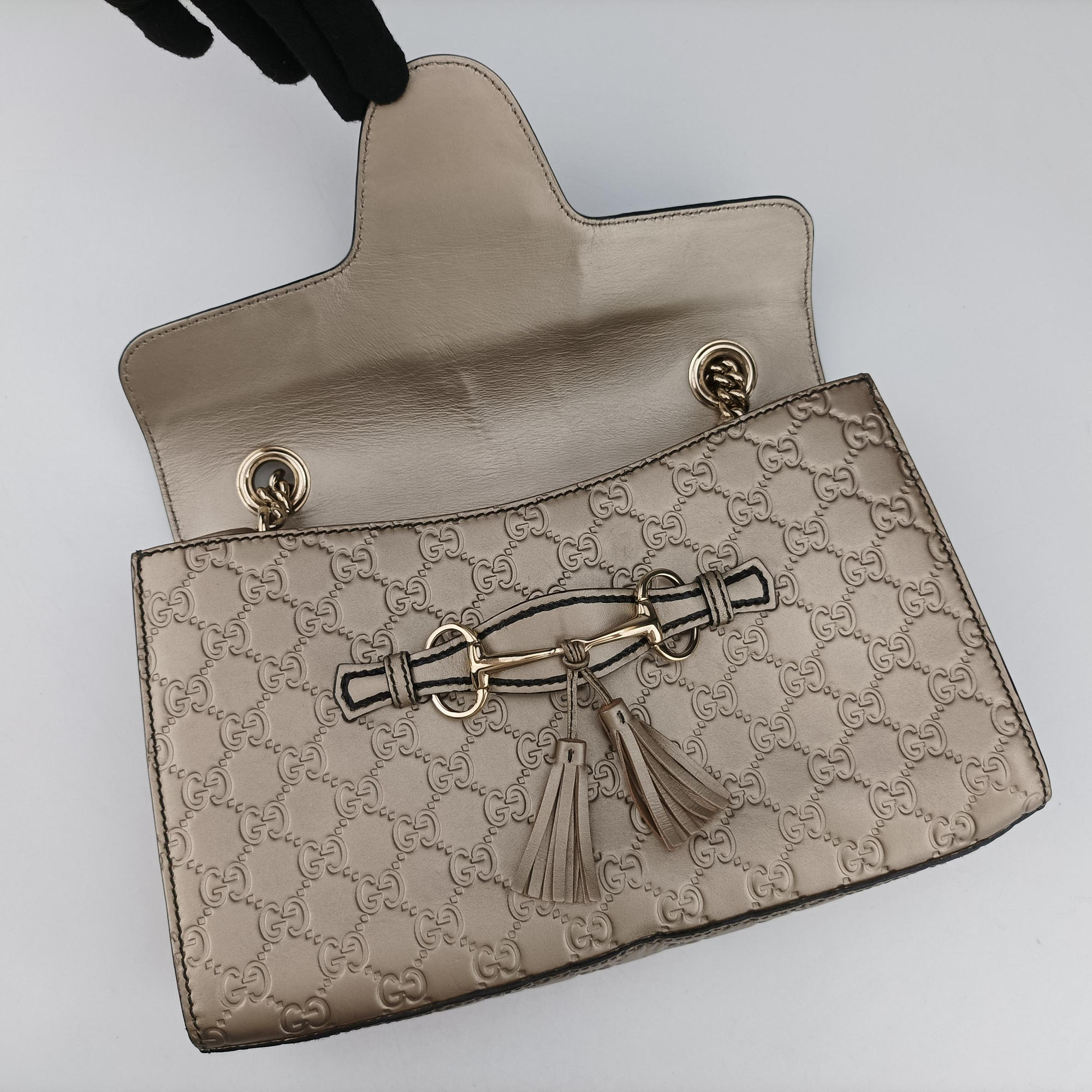 Pre-owned Gucci Emily Golden Leather 295402 shoulderbag | stylenewstar