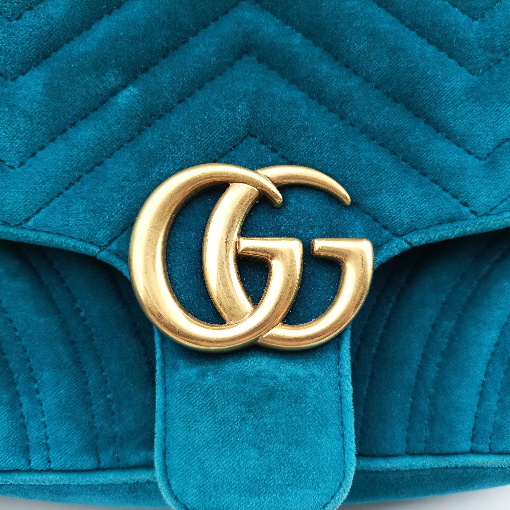 Pre-owned Gucci GG Marmont Blue velour 443497 shoulderbag | stylenewstar