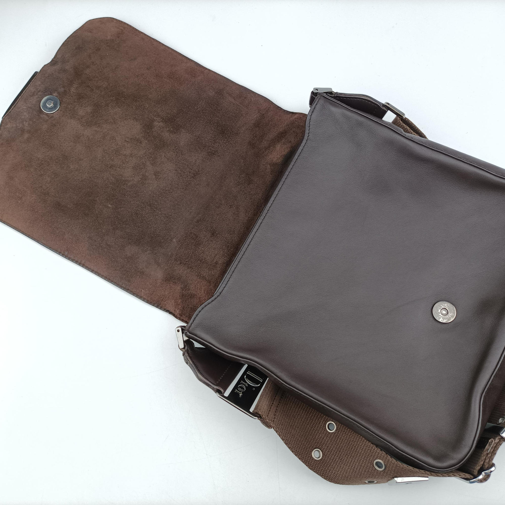 Secondhand Christian Dior Street Chic Brown Leather  shoulderbag | stylenewstar