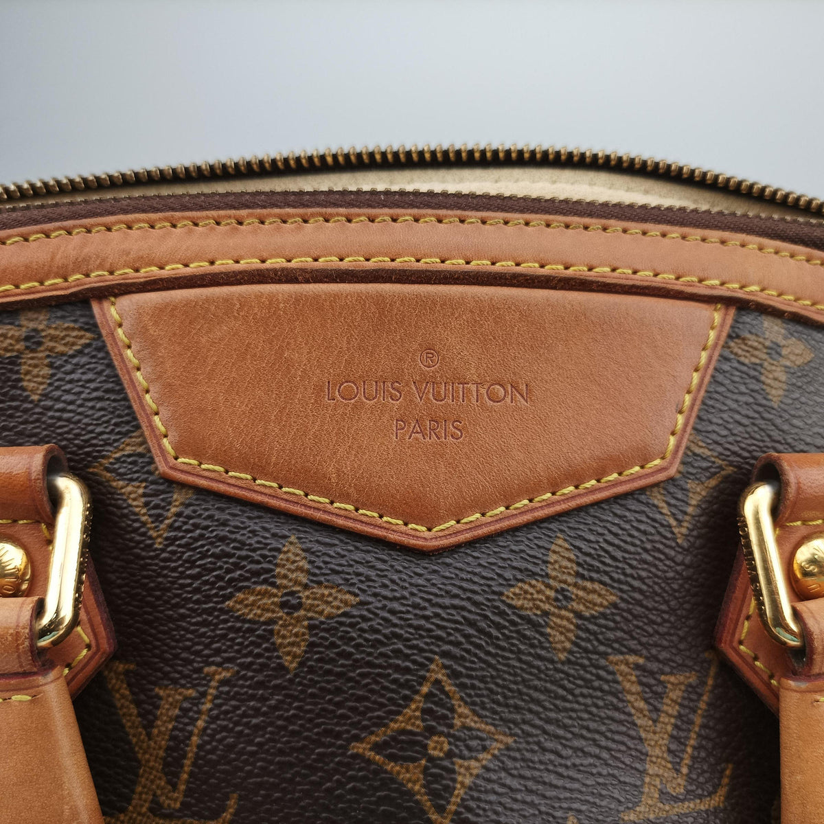 Secondhand Louis Vuitton RETIRO PM Brown Monogram Canvas M40325 shoulderbag | stylenewstar