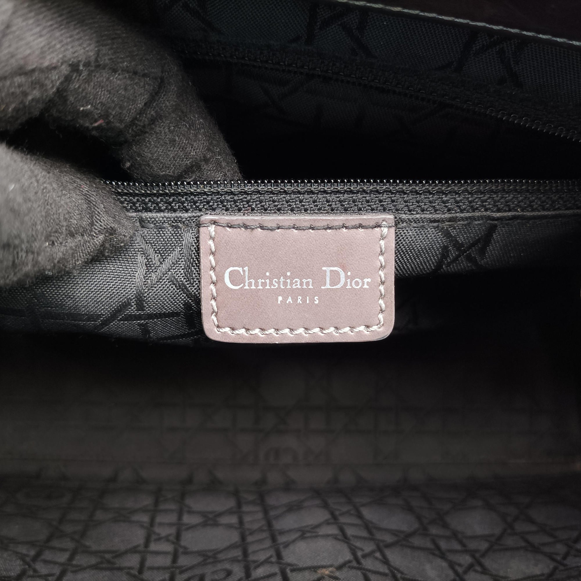 Pre-owned Christian Dior Malice Grey Enamel  handbag | stylenewstar