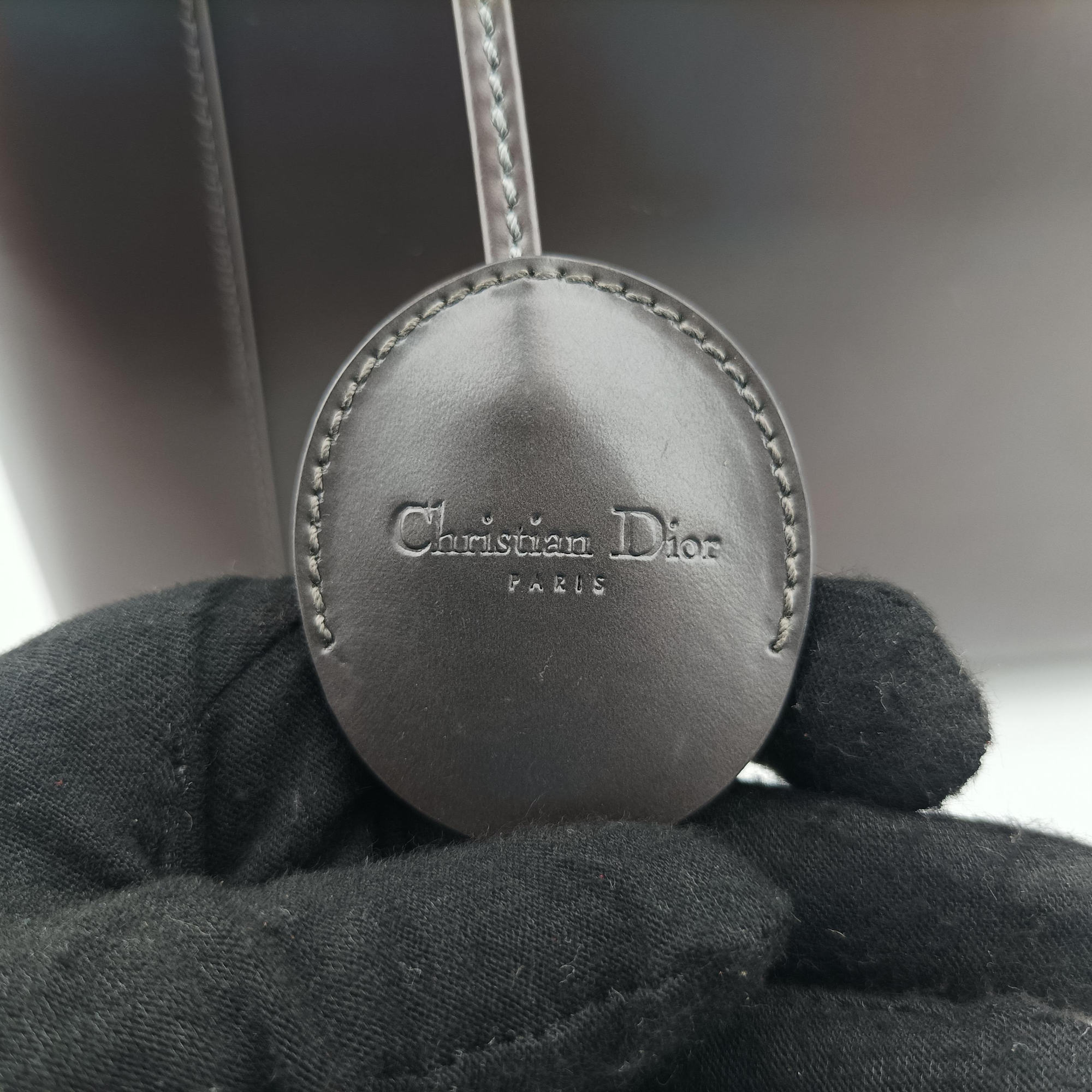 Pre-owned Christian Dior Malice Grey Enamel  handbag | stylenewstar