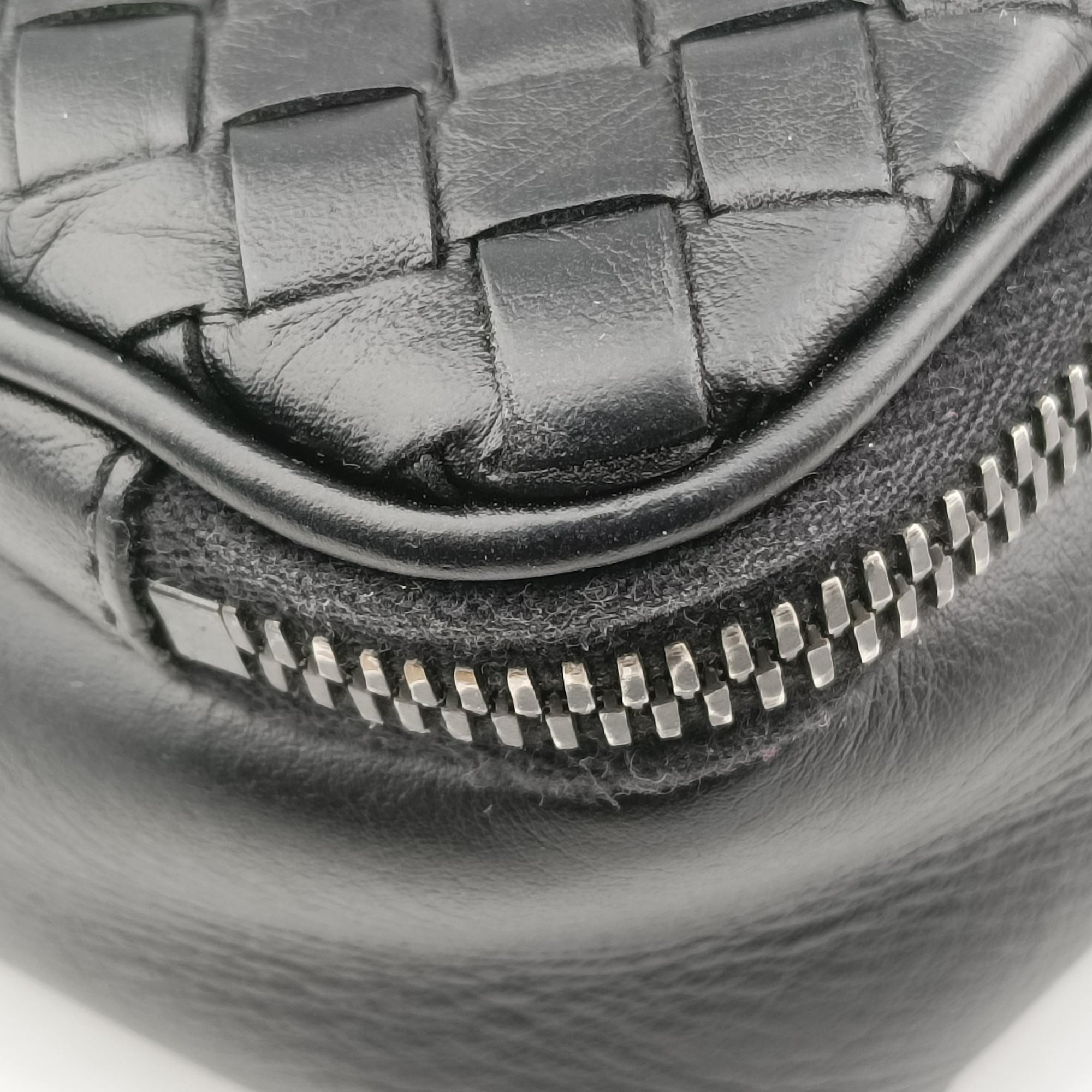 Pre-owned Bottega Veneta Intrecciato Black lambskin  shoulderbag | stylenewstar