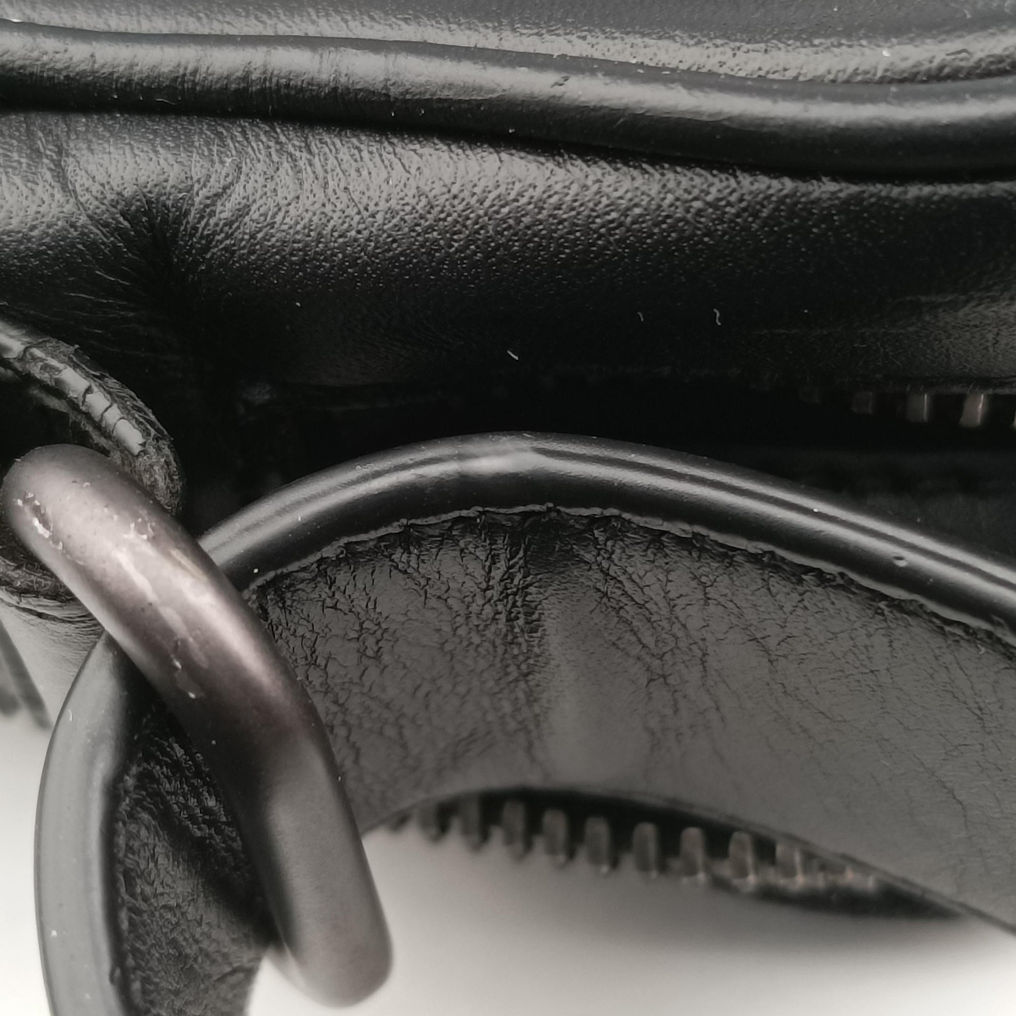 Pre-owned Bottega Veneta Intrecciato Black lambskin  shoulderbag | stylenewstar