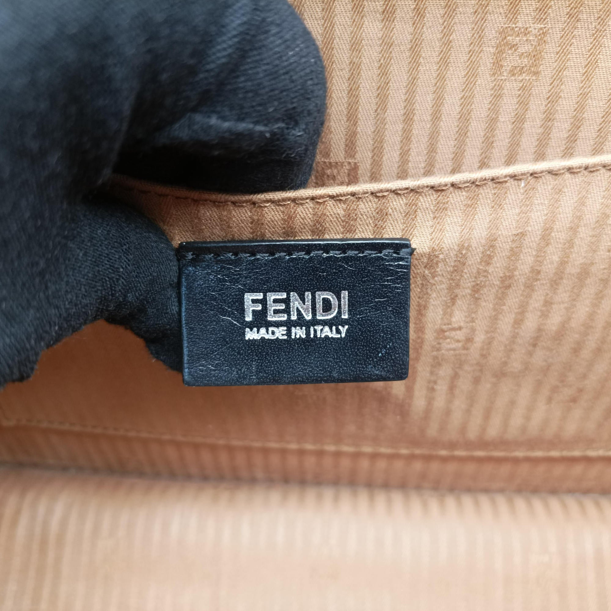 Pre-owned Fendi Demi Jour Red × Brown Leather 8BT222 shoulderbag | stylenewstar