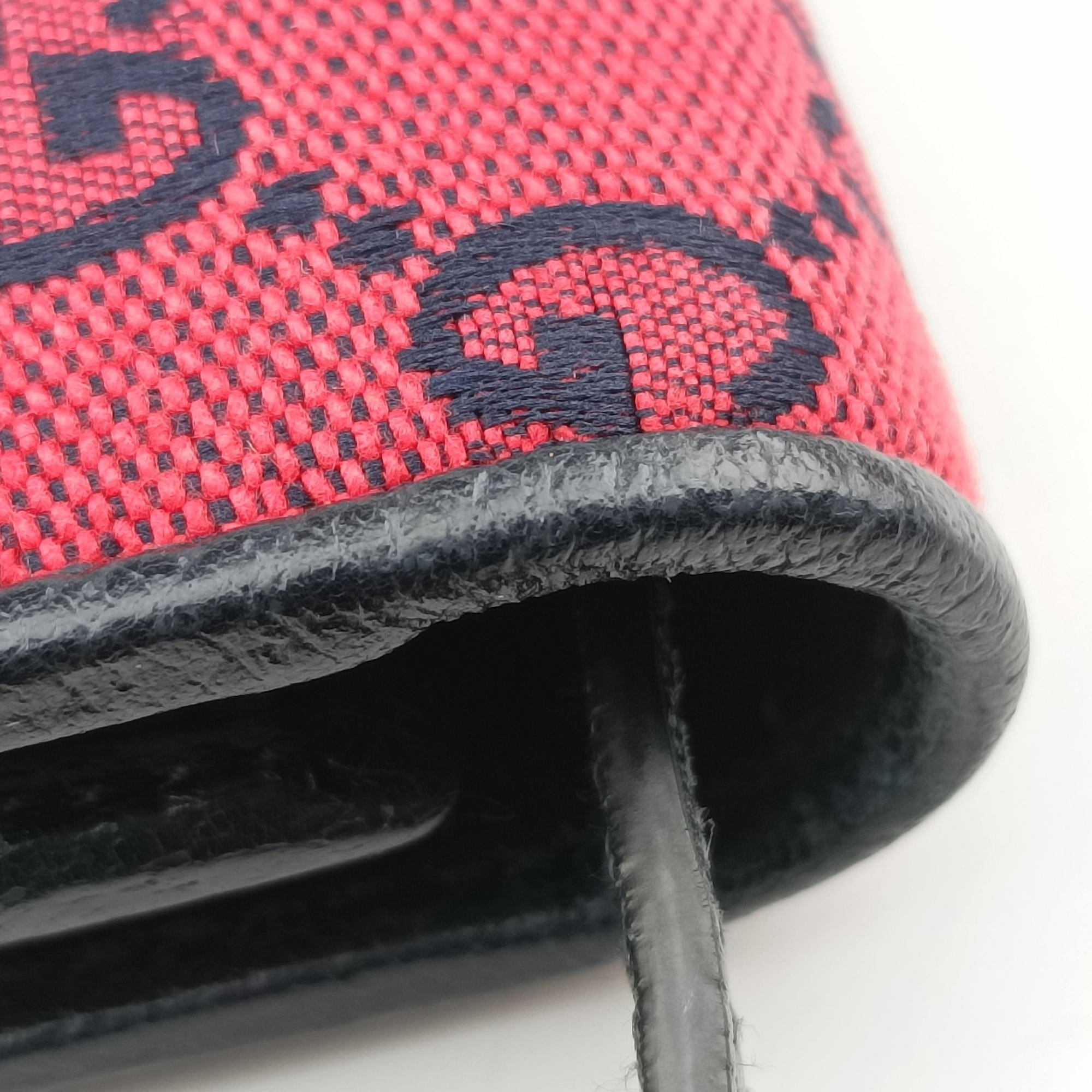 Vintage Gucci Interlocking G Red canvas 661109 shoulderbag | stylenewstar