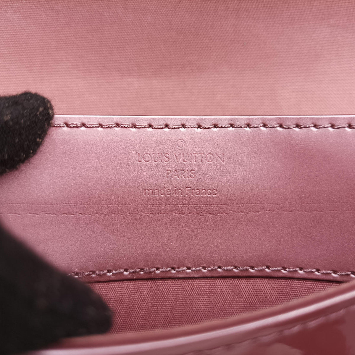 Pre-owned Louis Vuitton Pochette Louise PM Rose Indien Vernis M64550 shoulderbag | stylenewstar