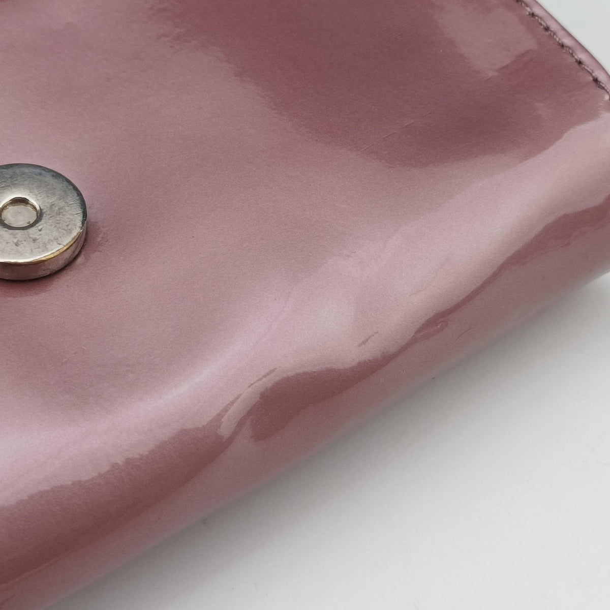 Pre-owned Louis Vuitton Pochette Louise PM Rose Indien Vernis M64550 shoulderbag | stylenewstar