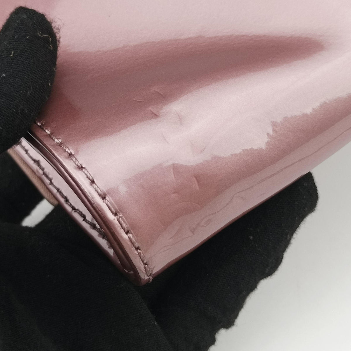 Pre-owned Louis Vuitton Pochette Louise PM Rose Indien Vernis M64550 shoulderbag | stylenewstar