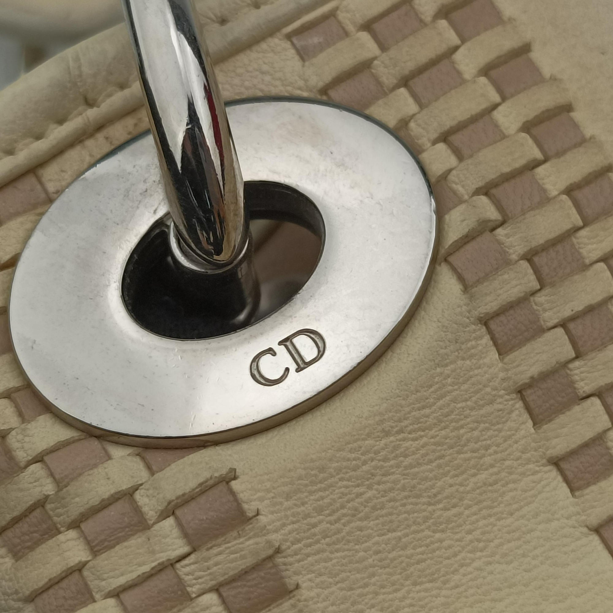 Pre-owned Christian Dior Soft Lady Dior Beige Leather  handbag | stylenewstar