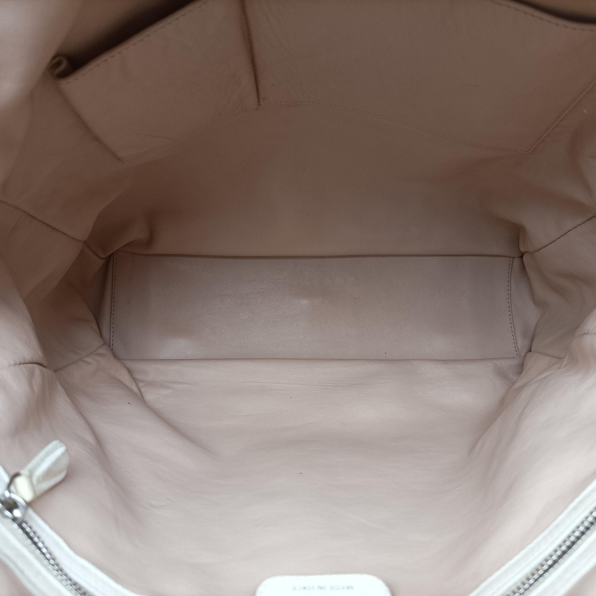 Pre-owned Christian Dior Soft Lady Dior Beige Leather  handbag | stylenewstar