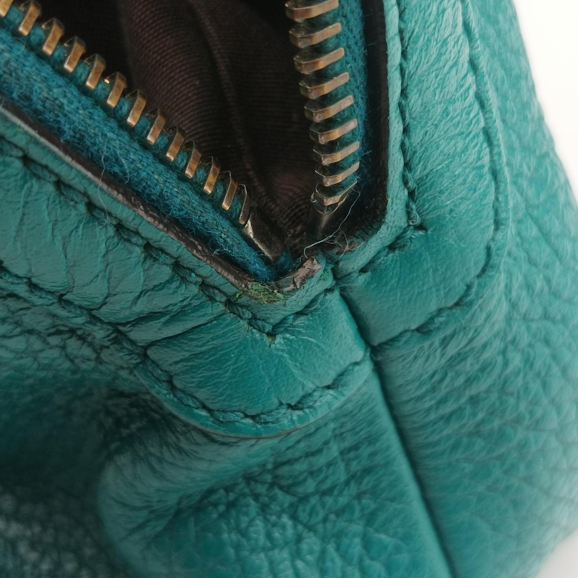 Vintage Gucci Web Dome Blue Leather 341504 shoulderbag | stylenewstar