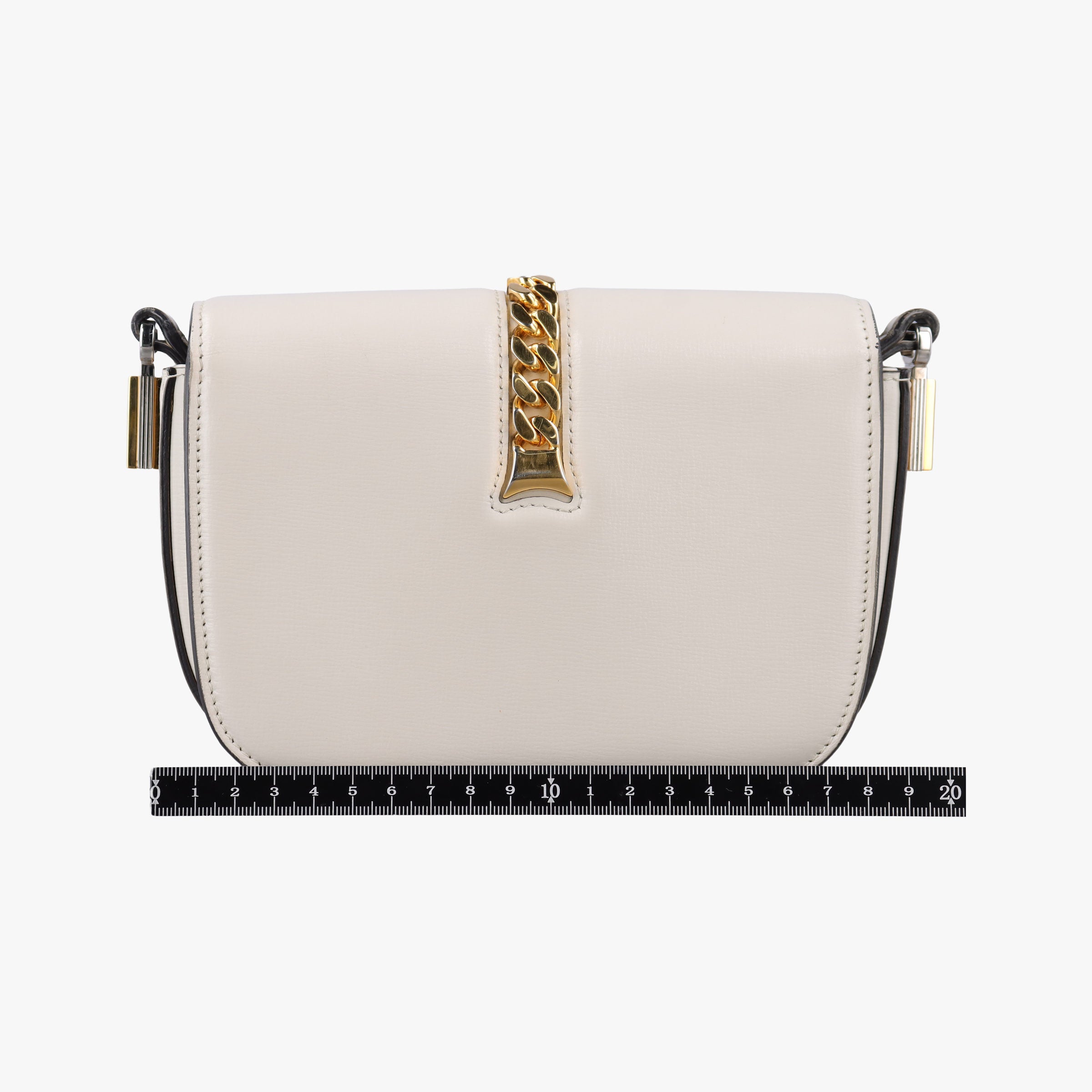 Pre-owned Gucci Sylvie 1969 Mini White Leather 615965 shoulderbag | stylenewstar