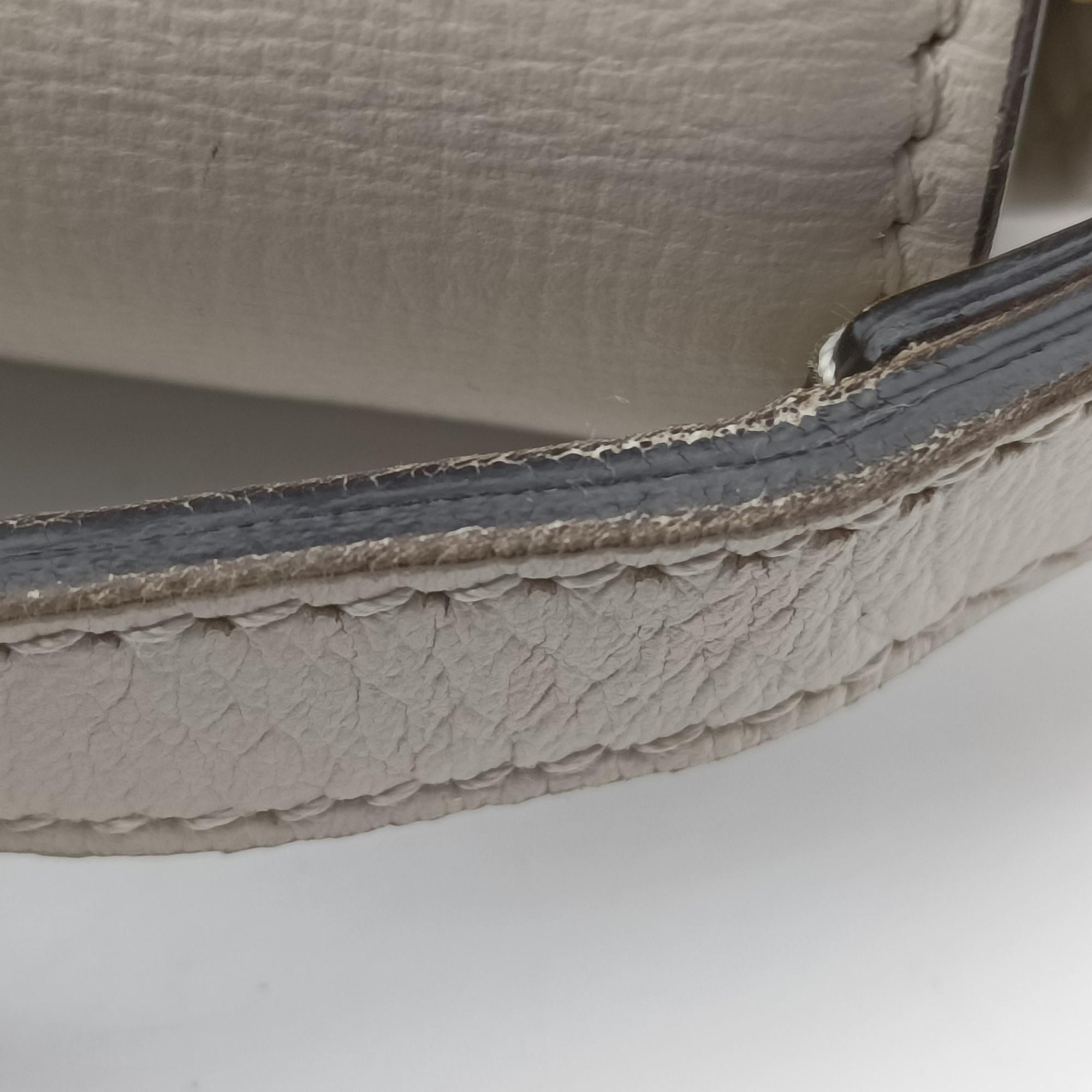 Pre-owned Gucci Sylvie 1969 Mini White Leather 615965 shoulderbag | stylenewstar