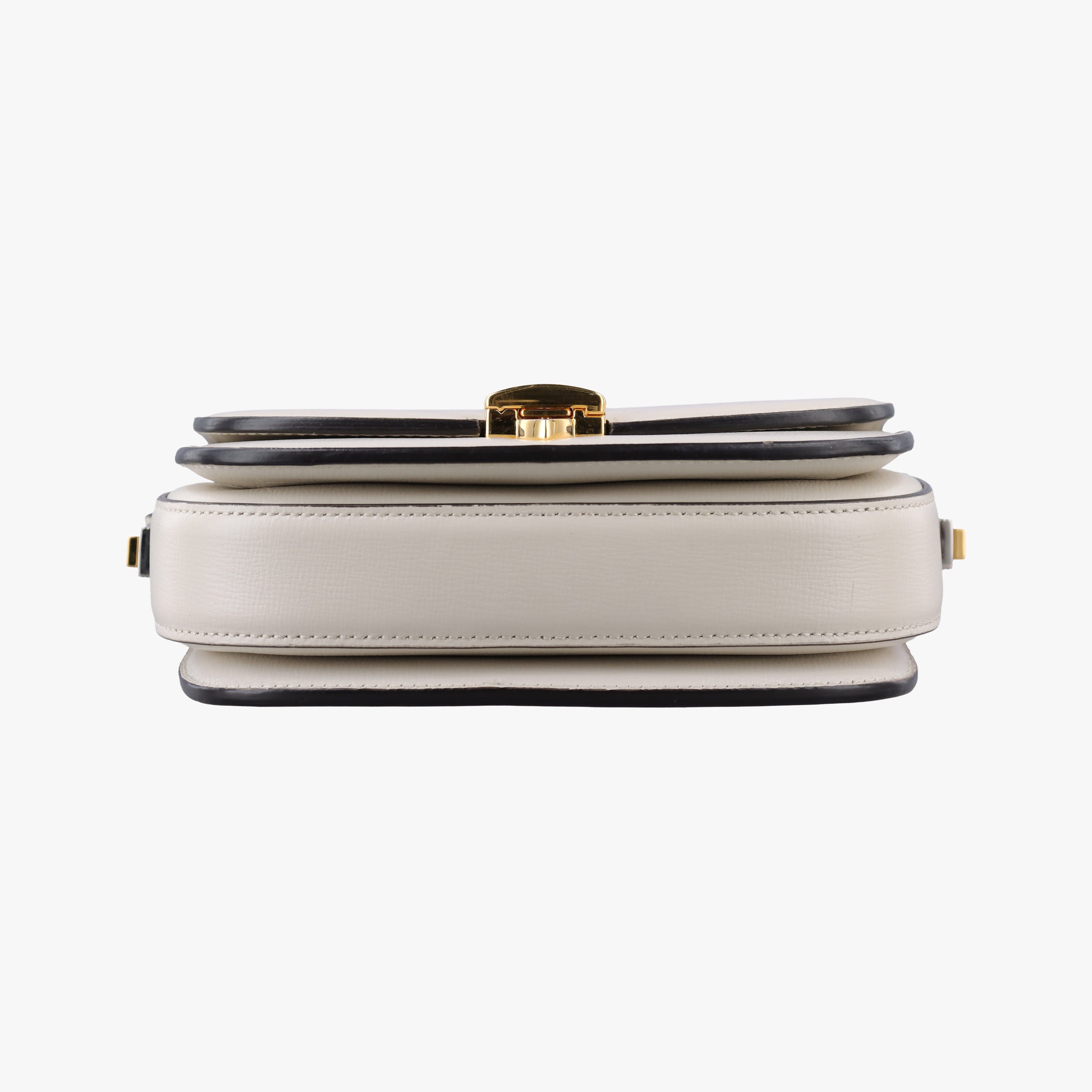 Pre-owned Gucci Sylvie 1969 Mini White Leather 615965 shoulderbag | stylenewstar