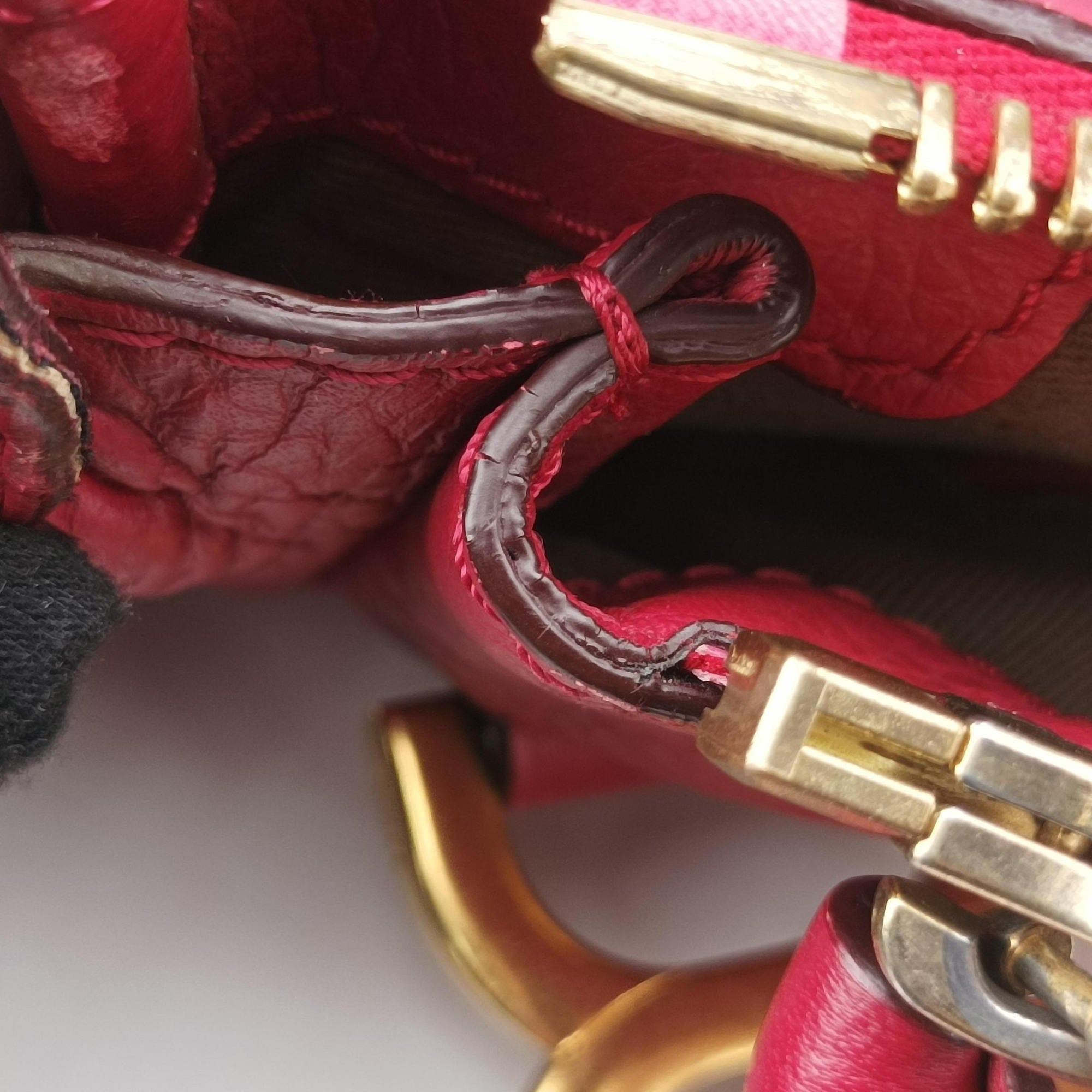 Pre-owned Chloe Mercy Red Leather  shoulderbag | stylenewstar