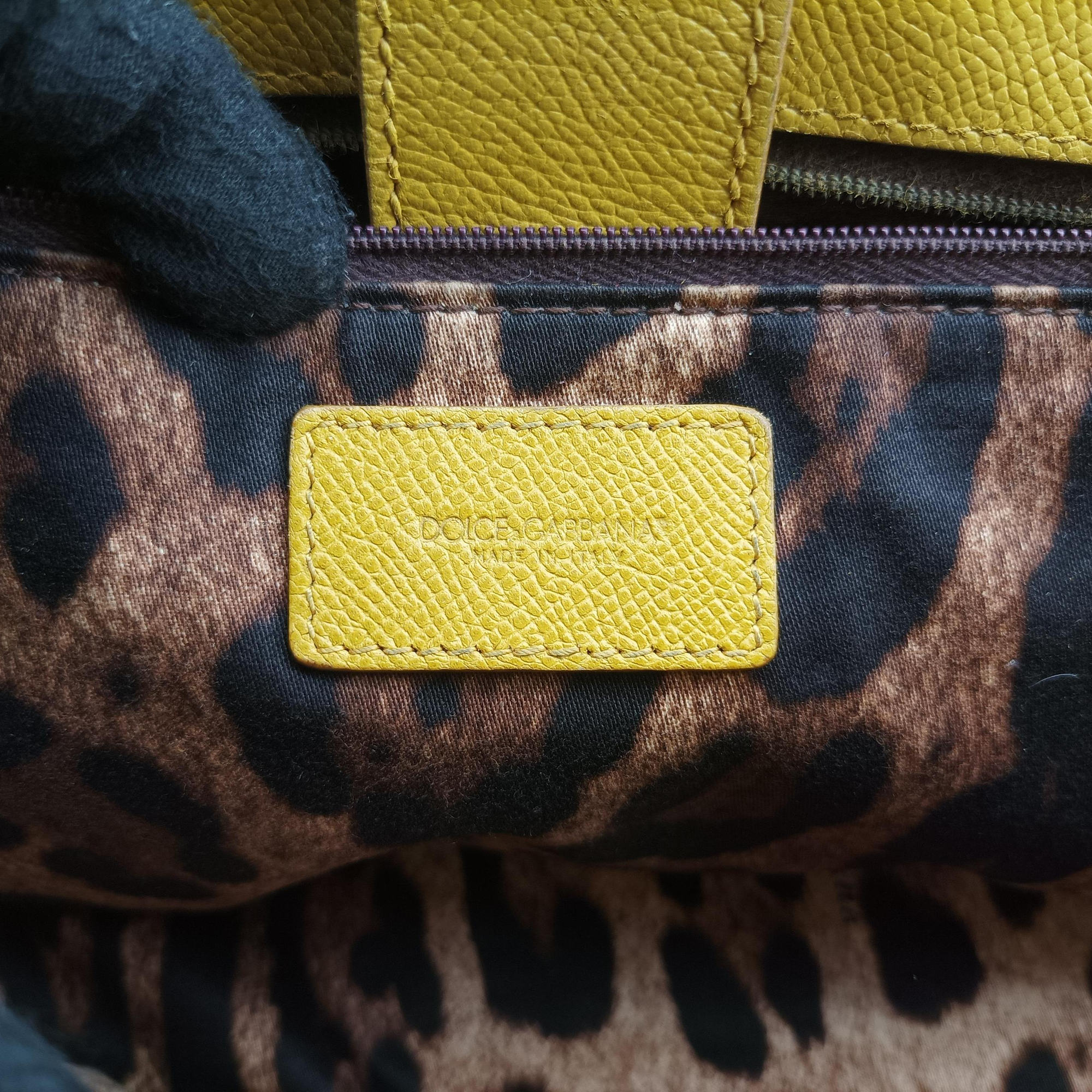 Pre-owned Dolce & Gabbana Sicily Yellow Leather  shoulderbag | stylenewstar