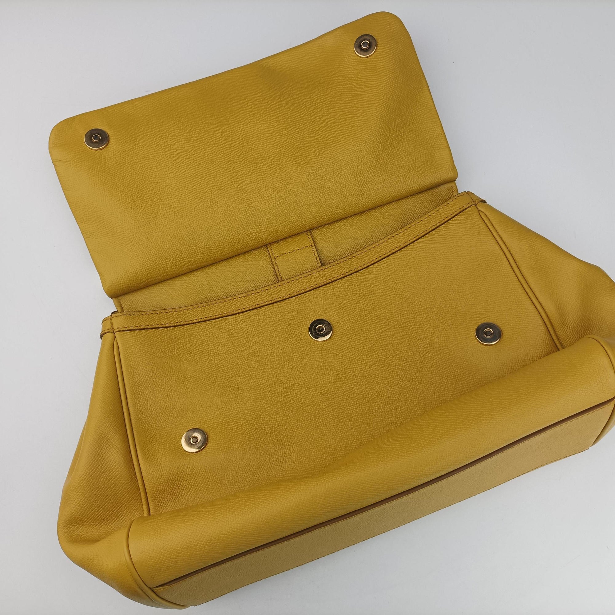 Pre-owned Dolce & Gabbana Sicily Yellow Leather  shoulderbag | stylenewstar