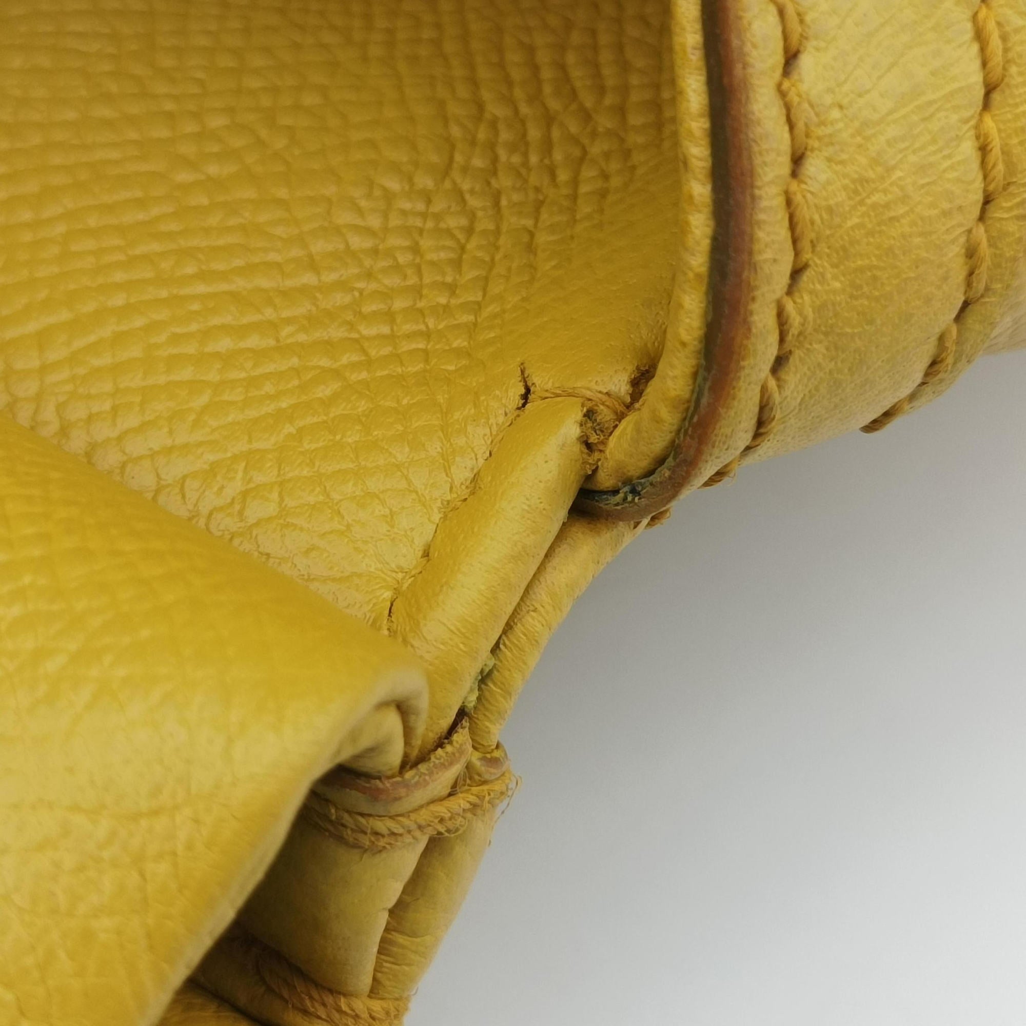Pre-owned Dolce & Gabbana Sicily Yellow Leather  shoulderbag | stylenewstar
